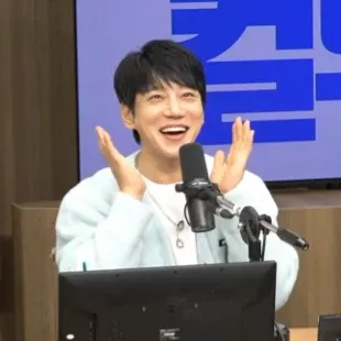 Latest photo of Hwang Chiyeol