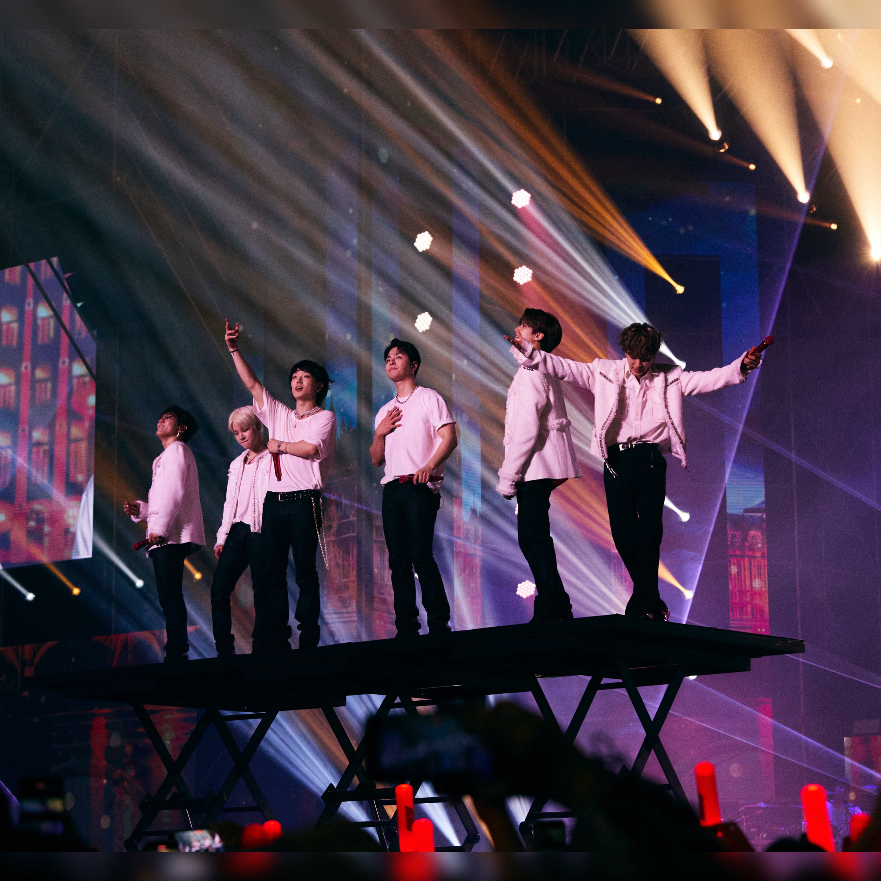 iKON의 비하인드 컷