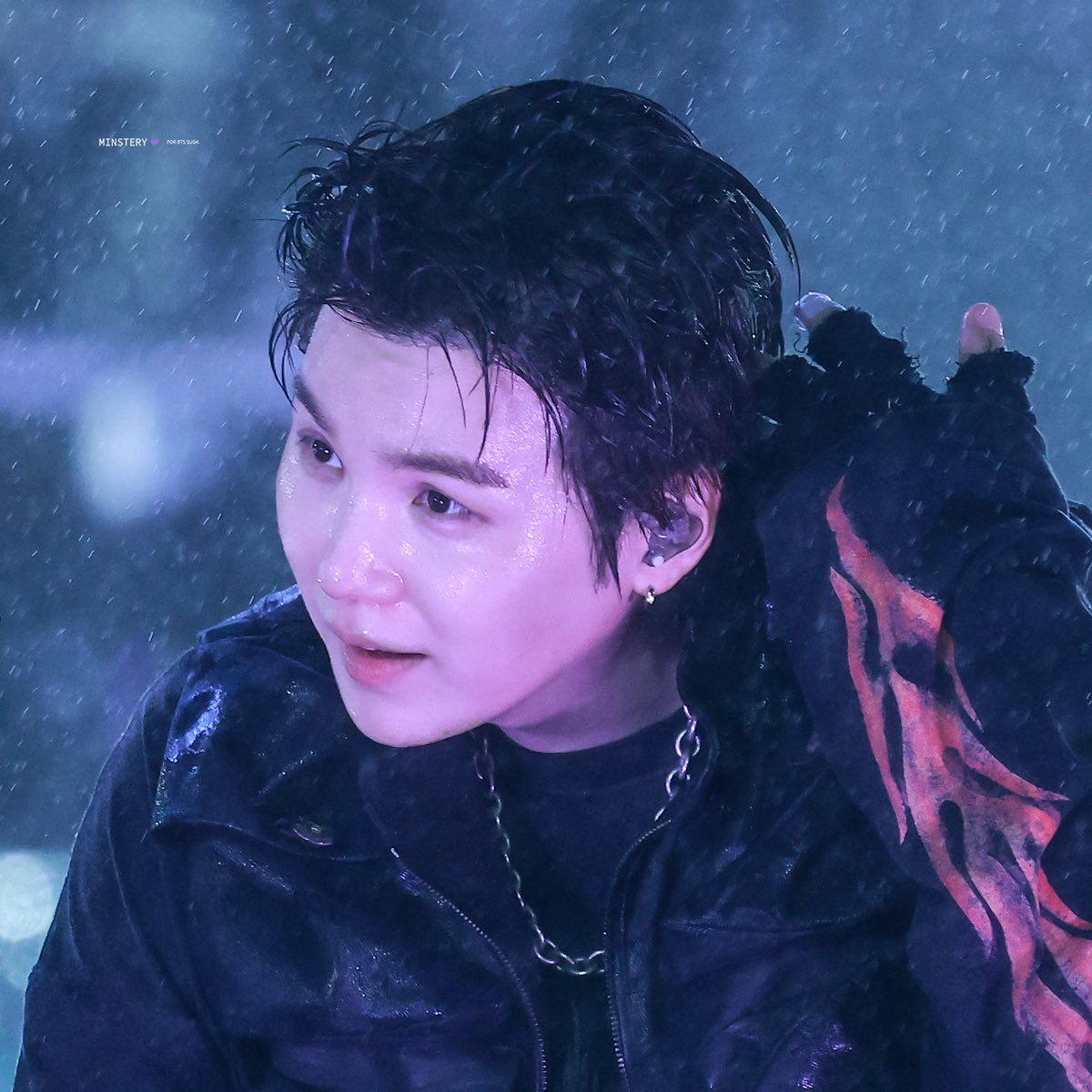 Latest photo of SUGA (BTS)