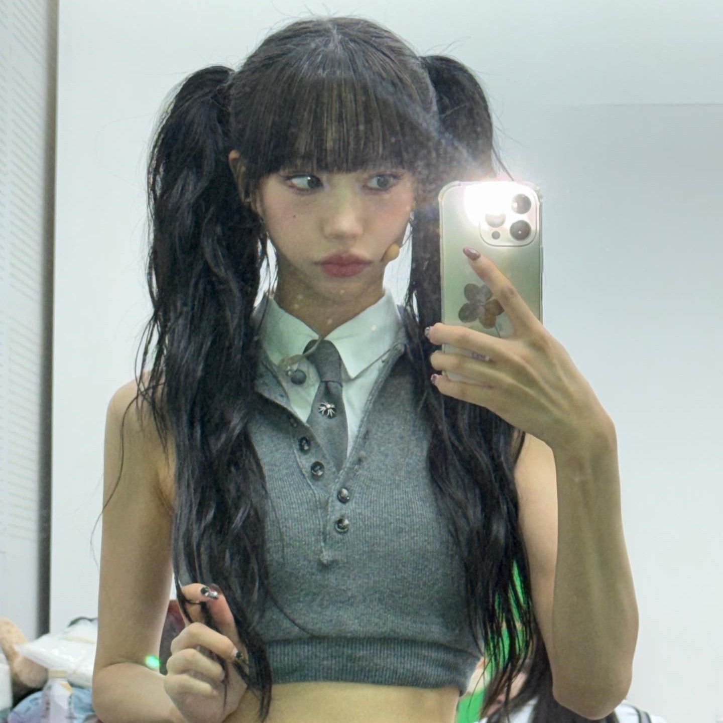 SECRET NUMBER의 비하인드 컷