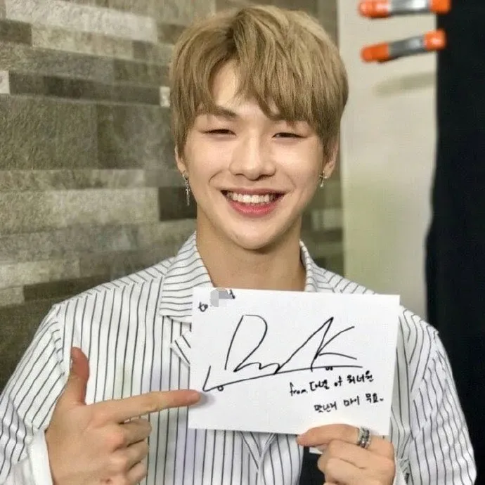 강다니엘 팬이 찍은 순간