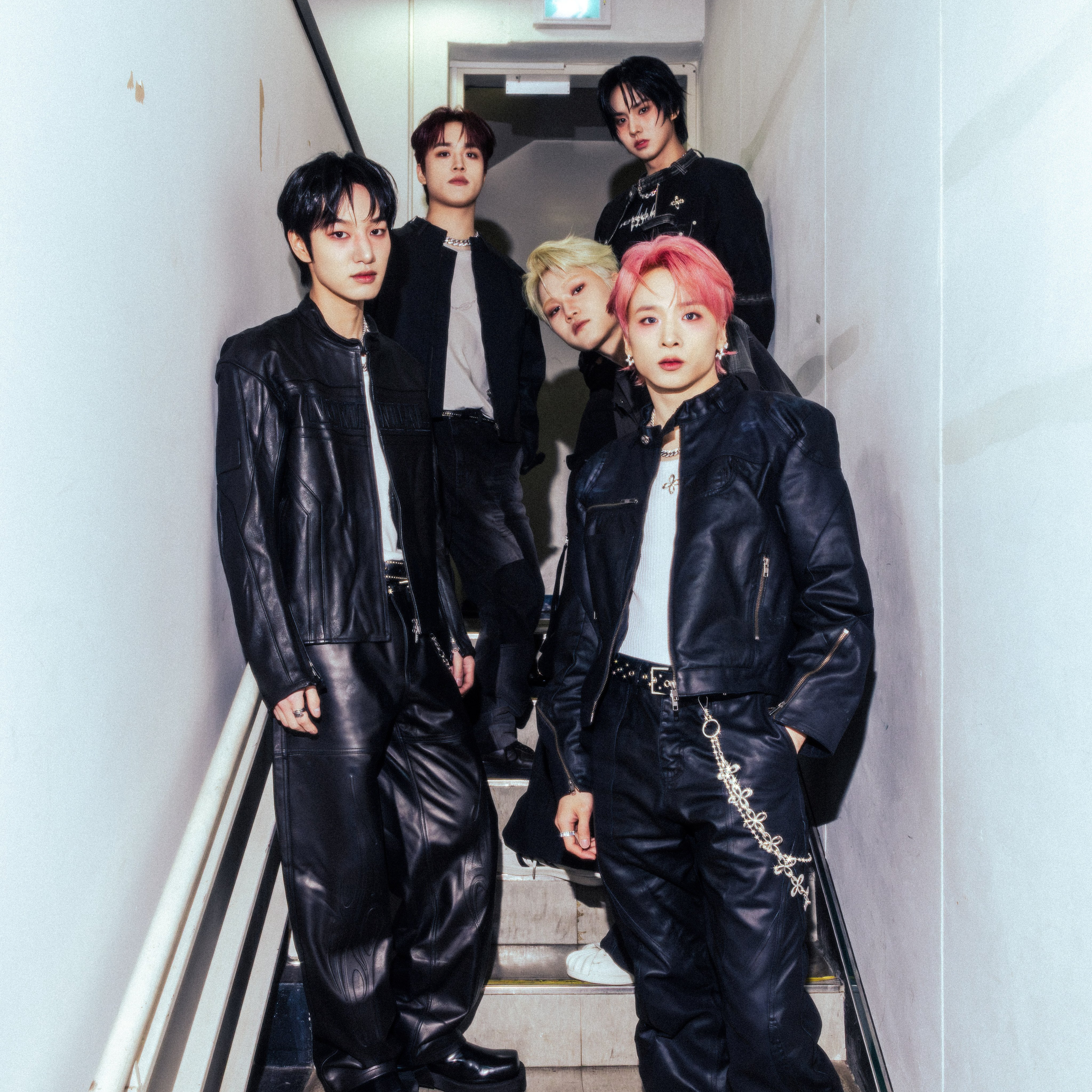 Latest photo of MCND