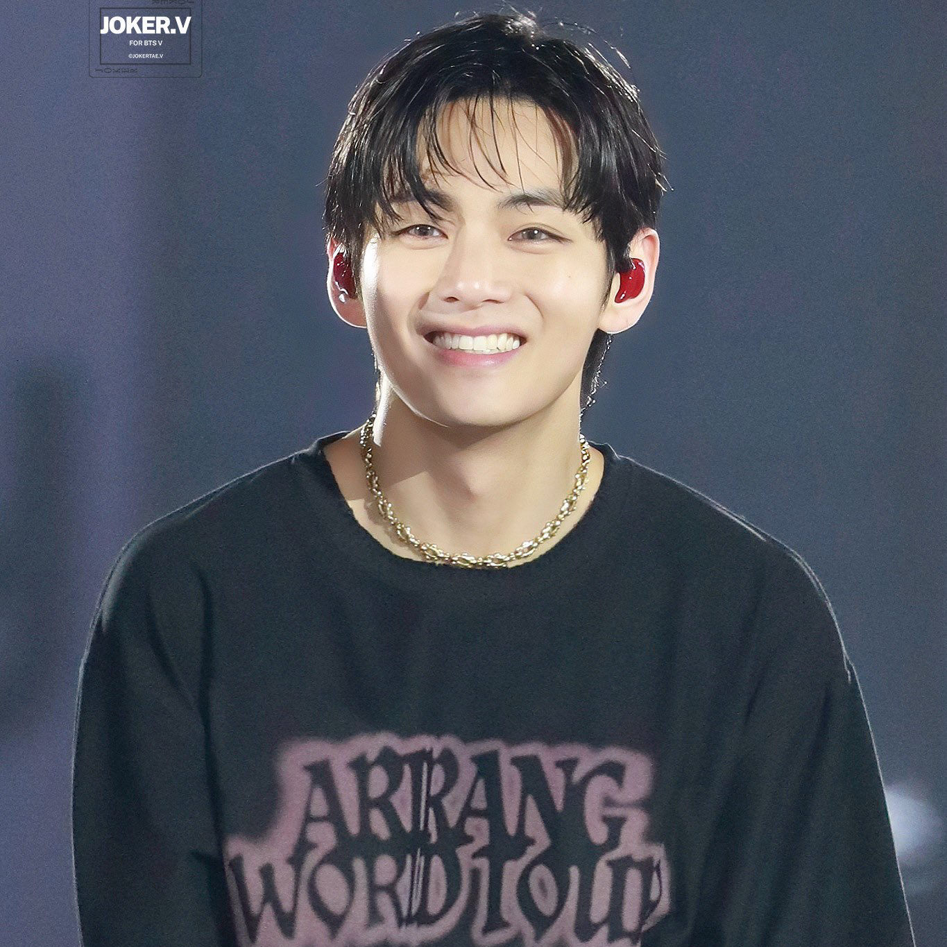 A moment captured by V (BTS)'s fan