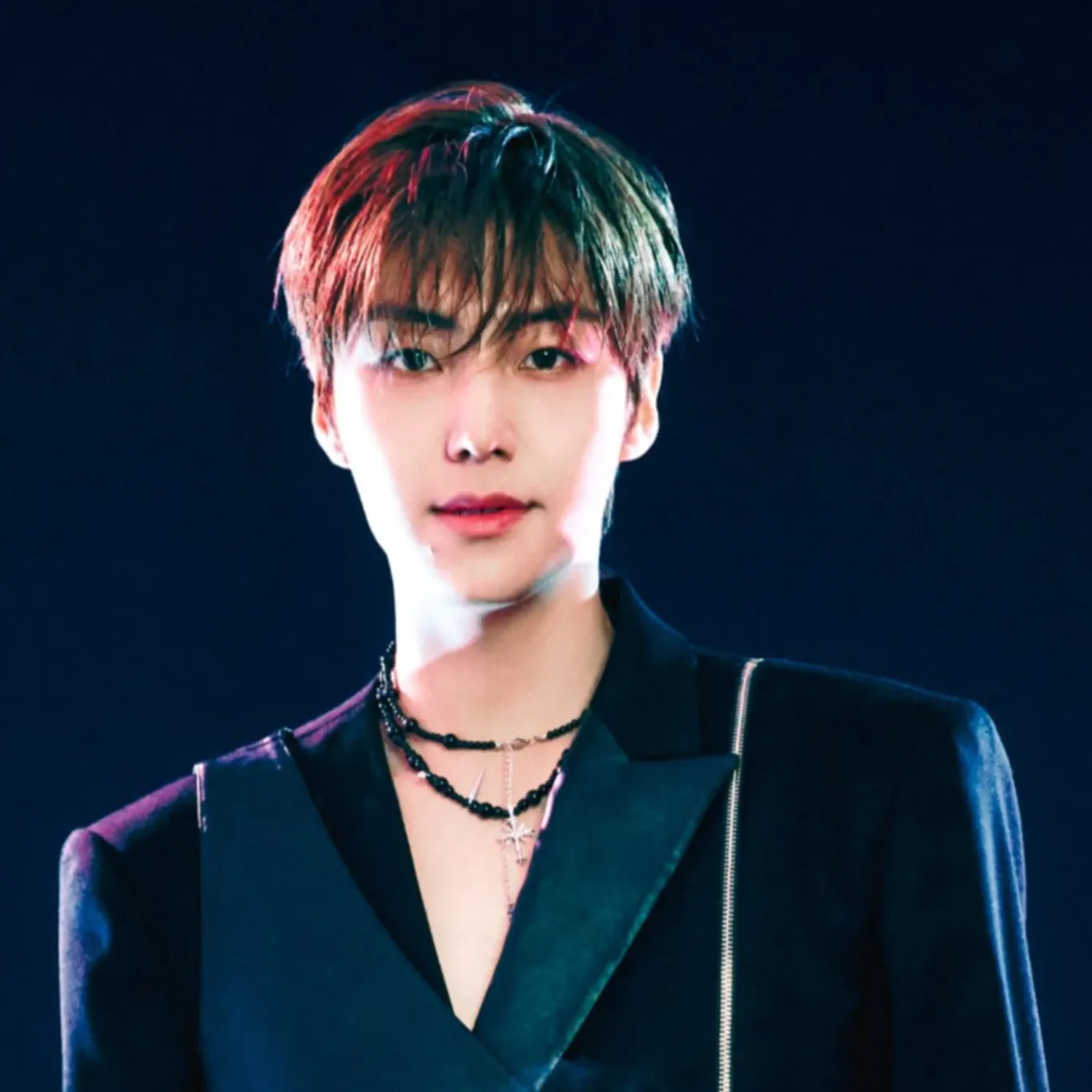 Latest photo of Lee Eunsang (YOUNITE)