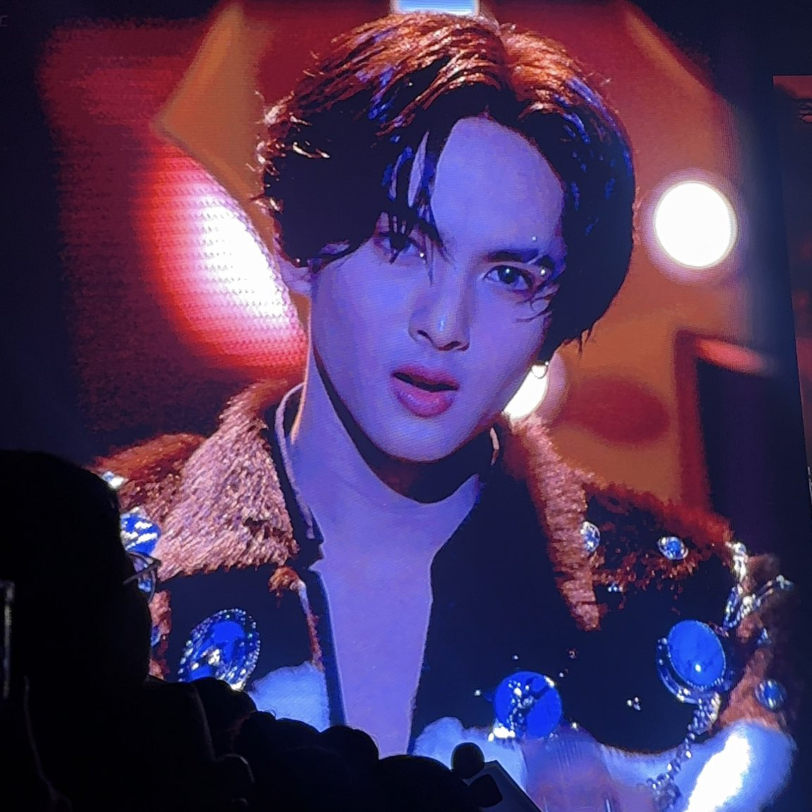 Potret di balik layar Copper (BUS)