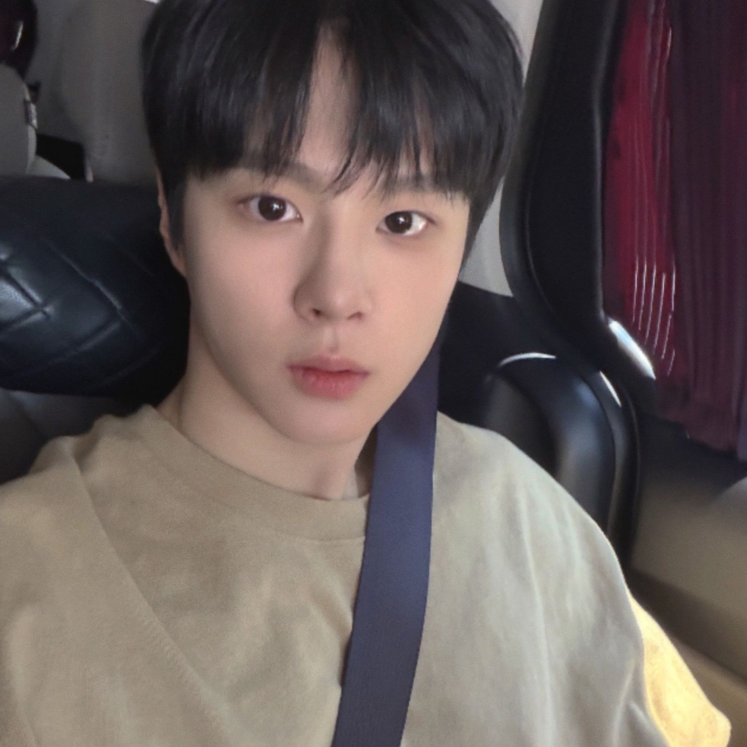 김우석의 비하인드 컷