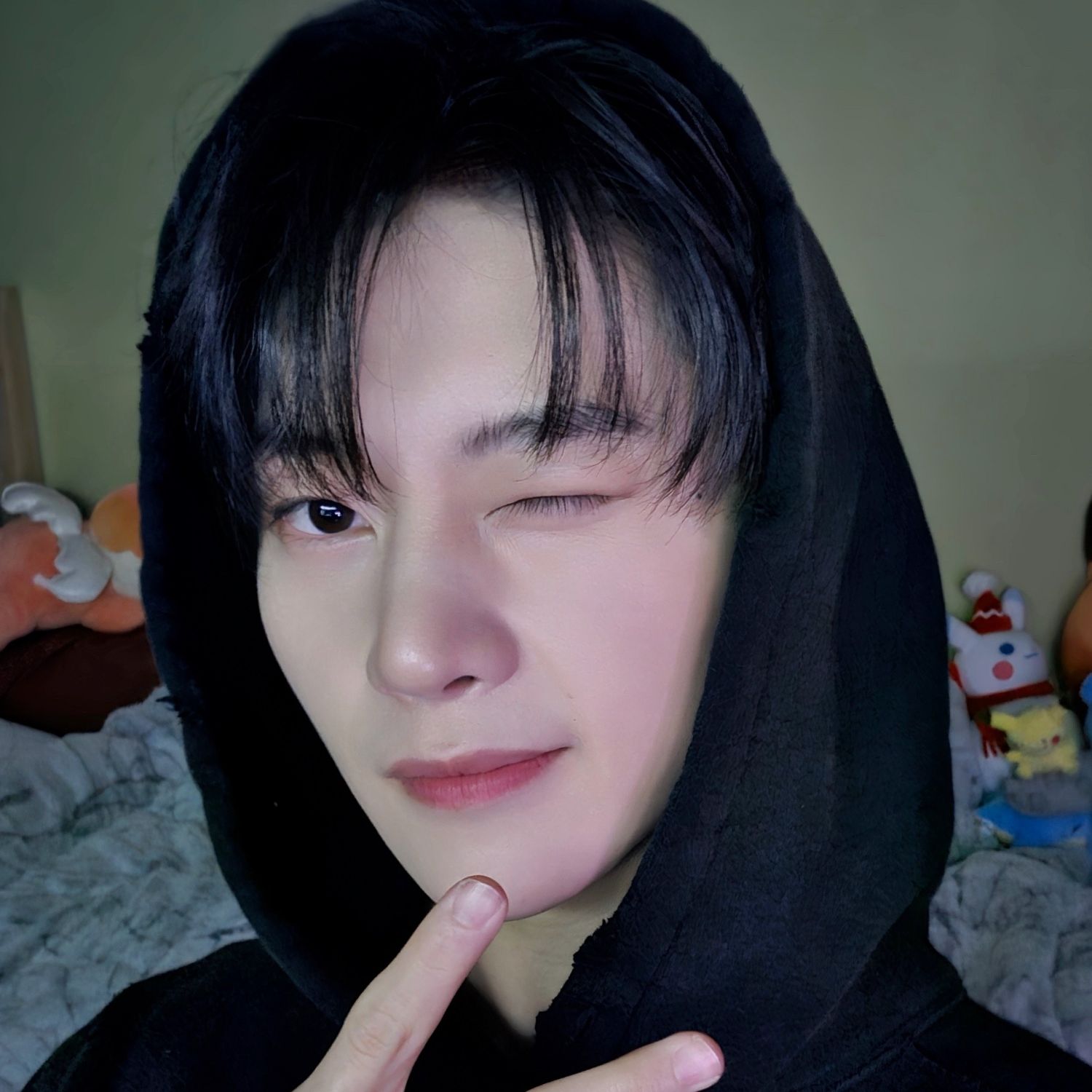 Behind-the-scenes cut of Seok Matthew (ZEROBASEONE)