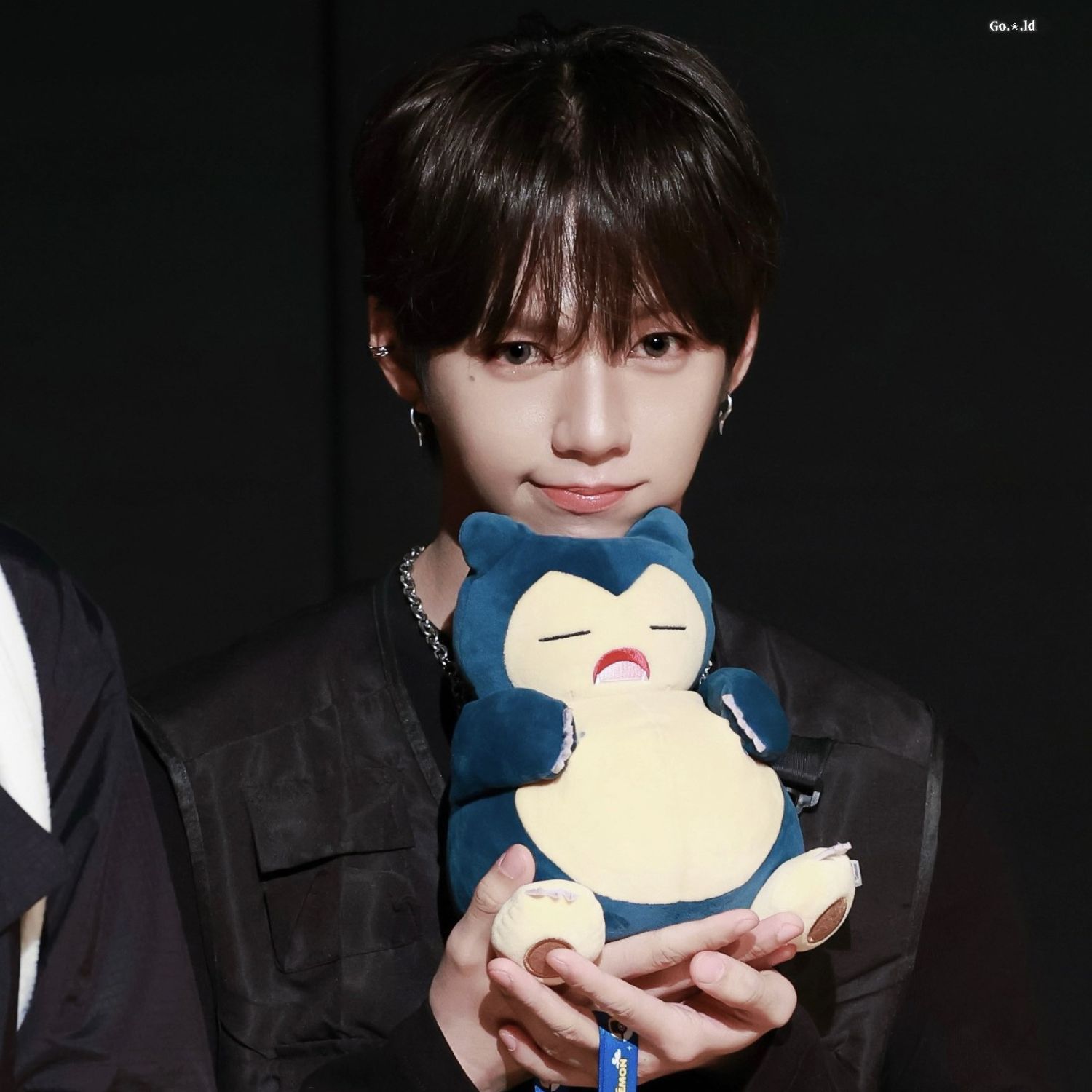 Behind-the-scenes cut of JL (AHOF)