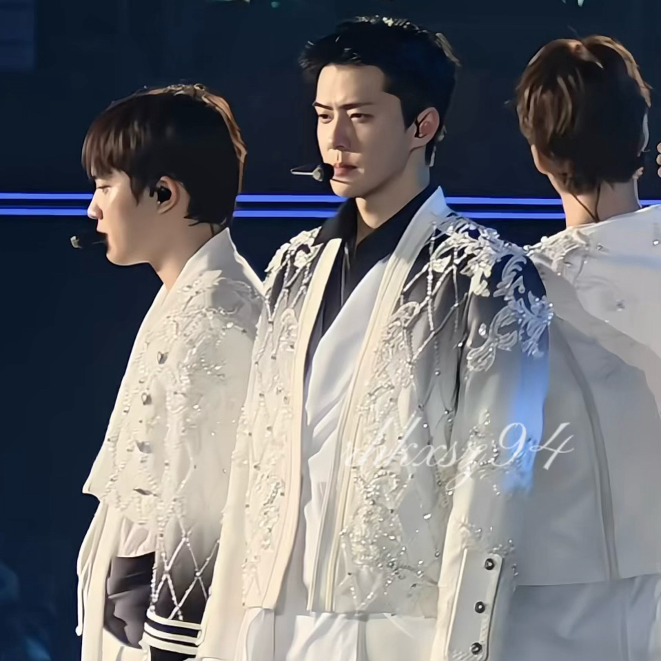 세훈 (EXO) 최근 활동샷