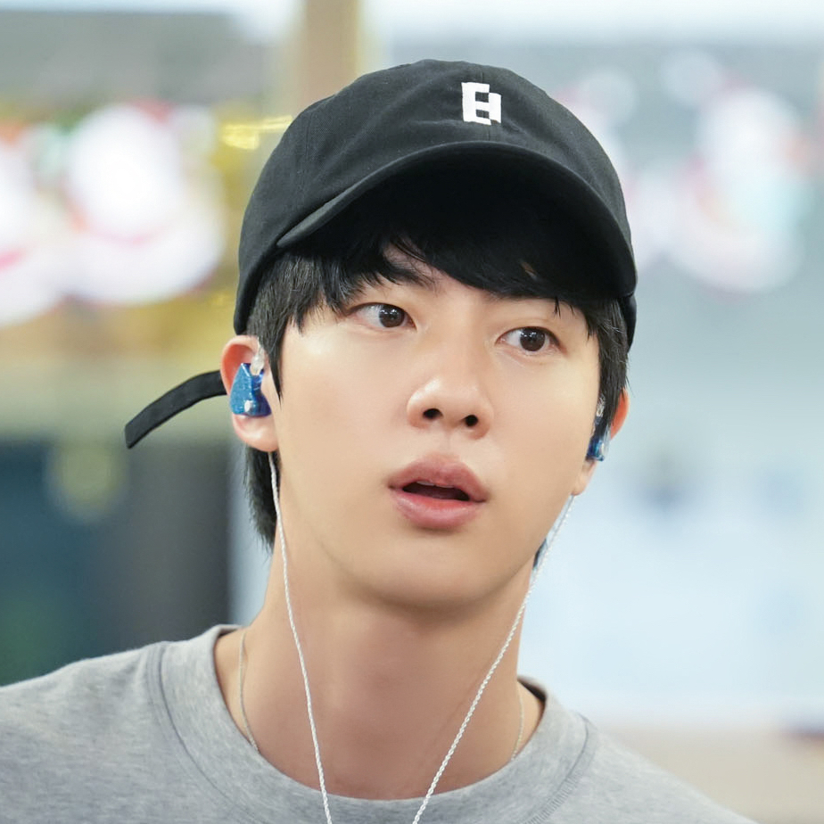 진 (방탄소년단)의 비하인드 컷