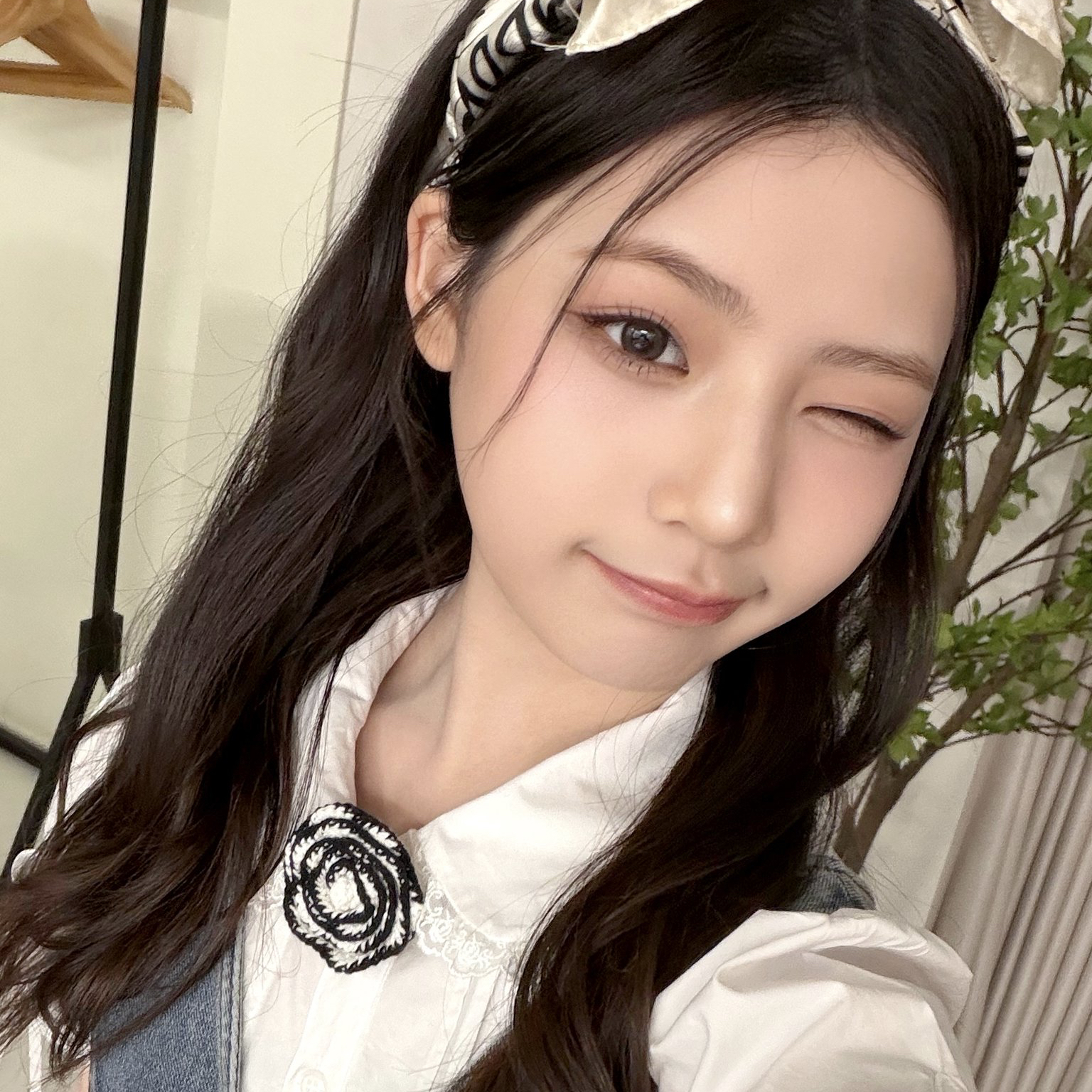 Behind-the-scenes cut of Seowon (UNIS)