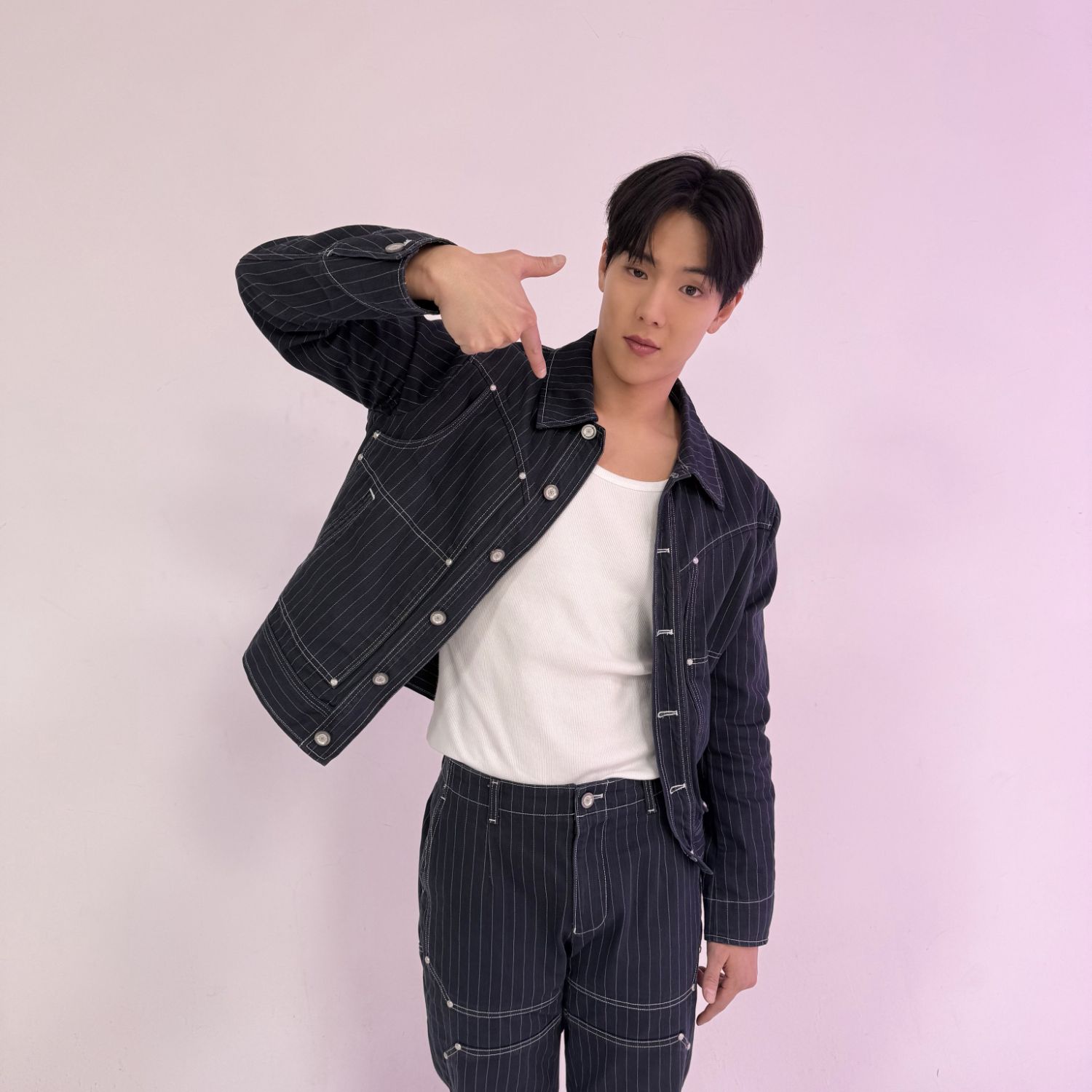 Potret di balik layar MONSTA X