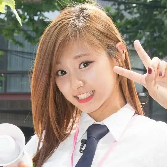 子瑜 (TWICE)的最新活動照片