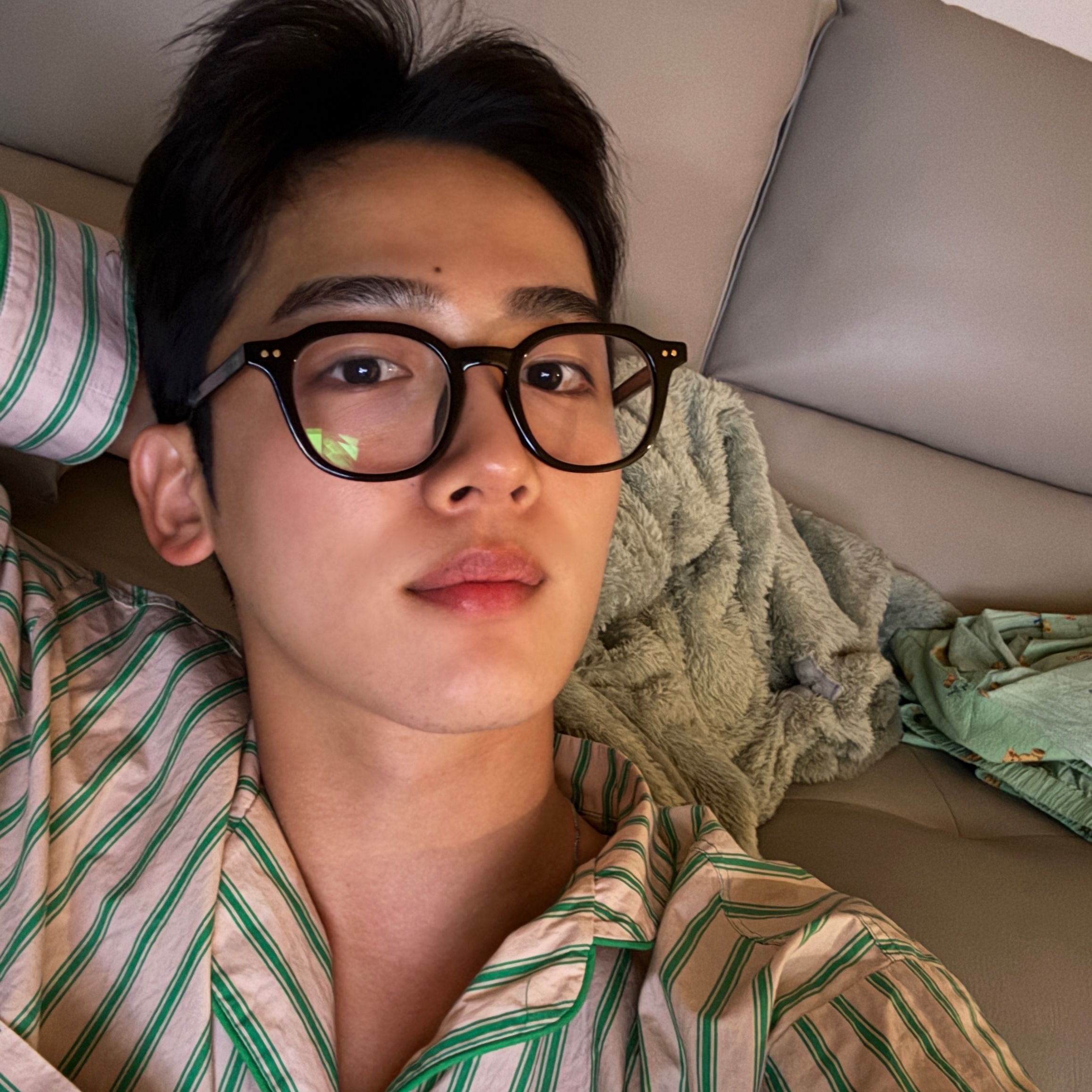 A moment captured by Kim Yohan (WEi)'s fan