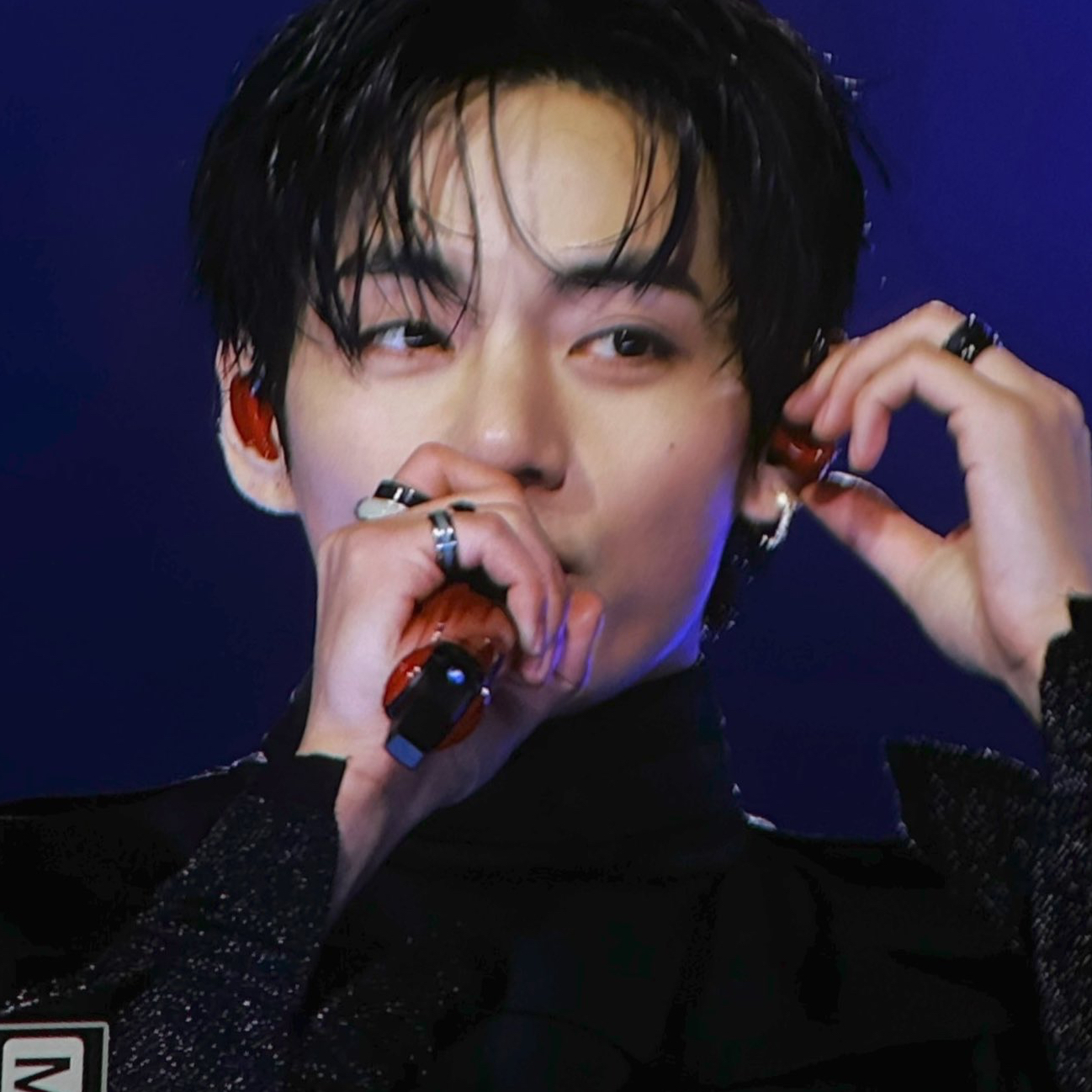 A moment captured by V (BTS)'s fan