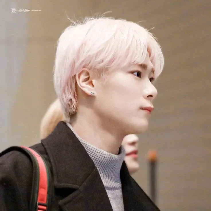 A moment captured by Moonbin (ASTRO)'s fan