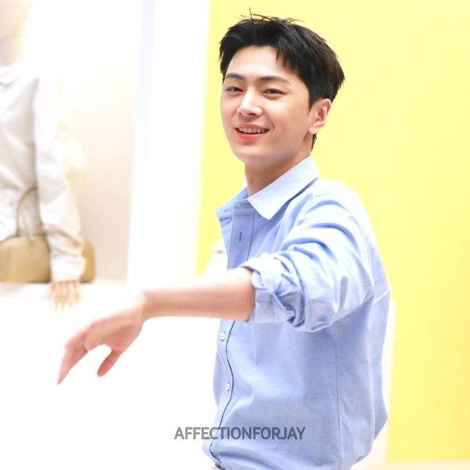 제이 (ENHYPEN) 최근 활동샷