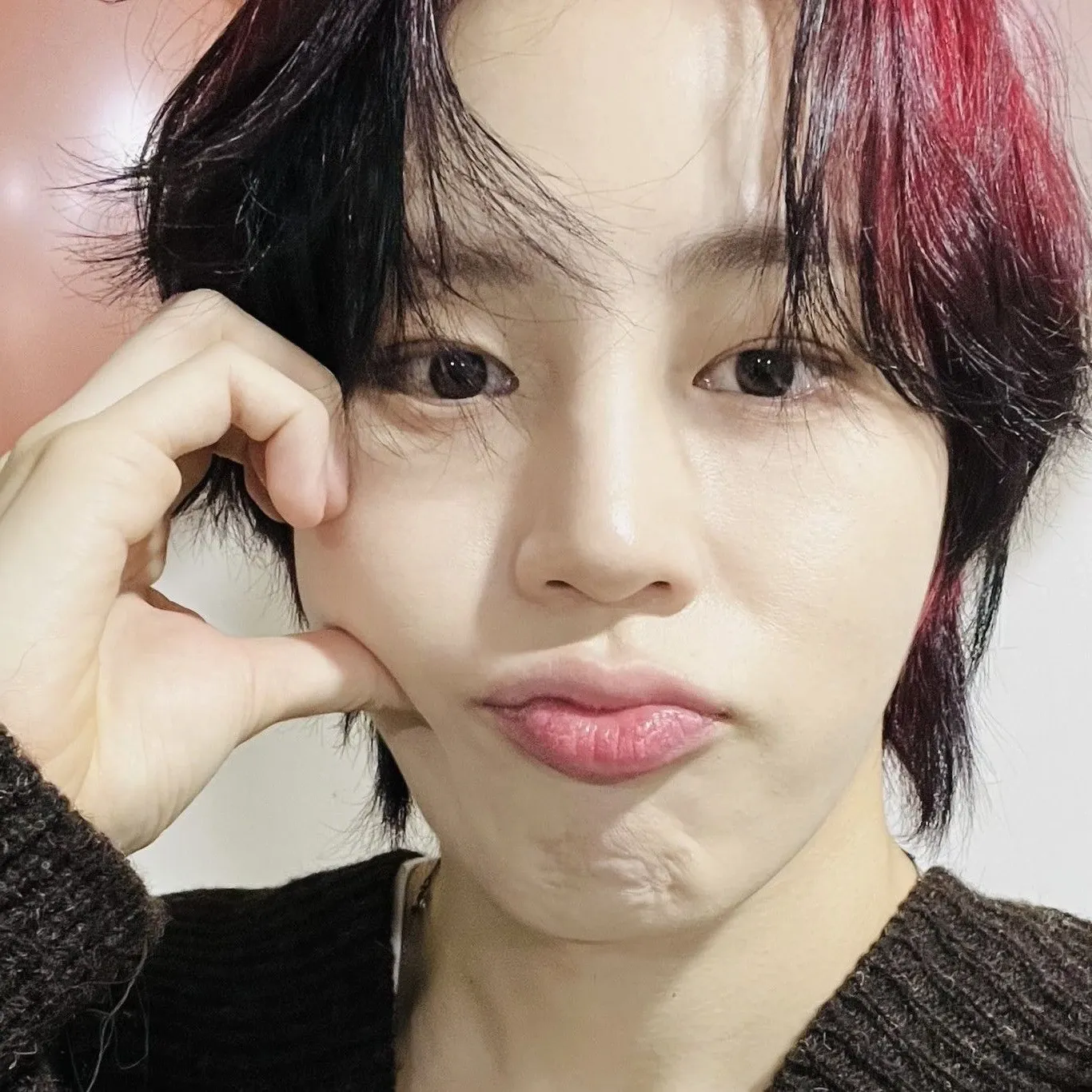 하성운의 비하인드 컷