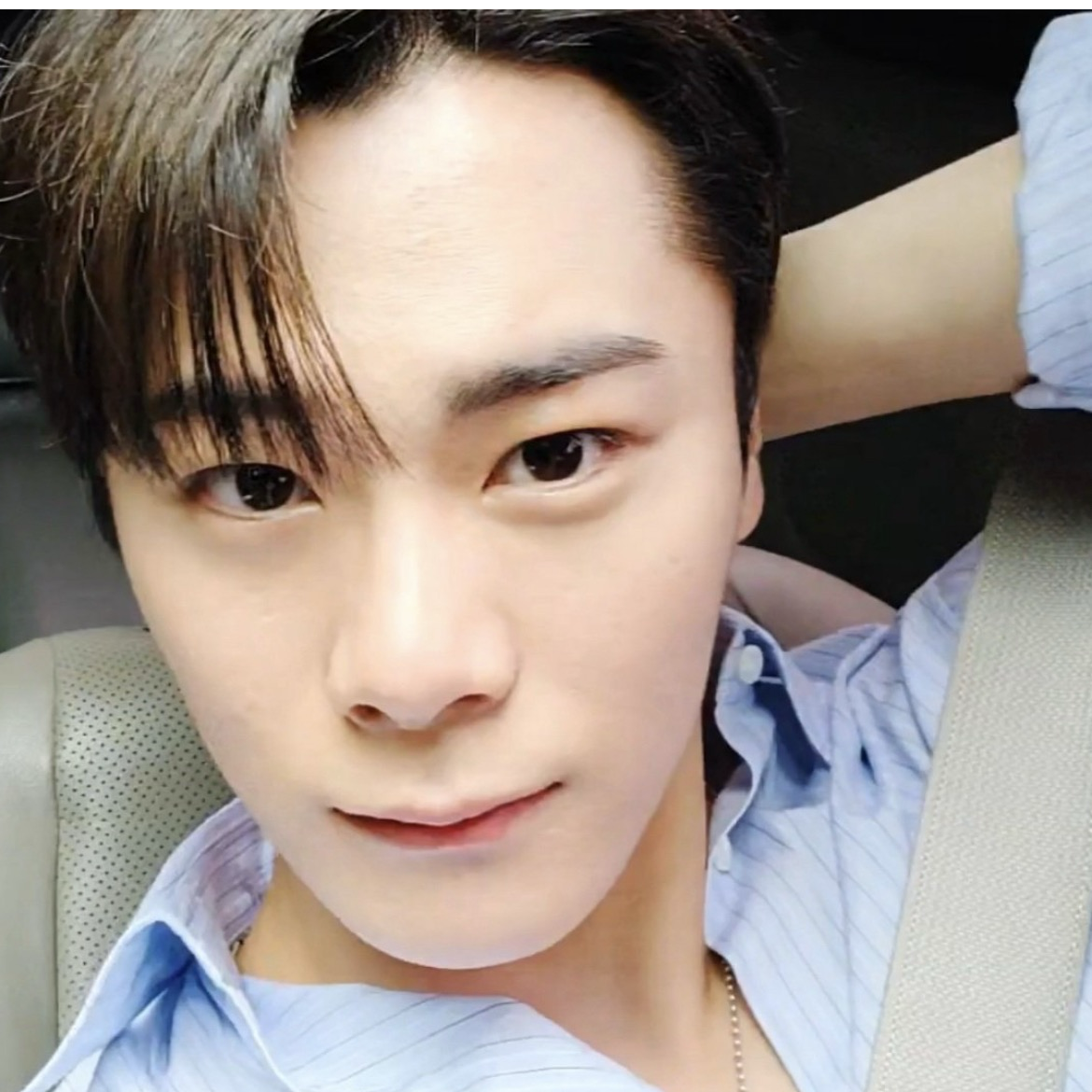 A moment captured by Moonbin (ASTRO)'s fan