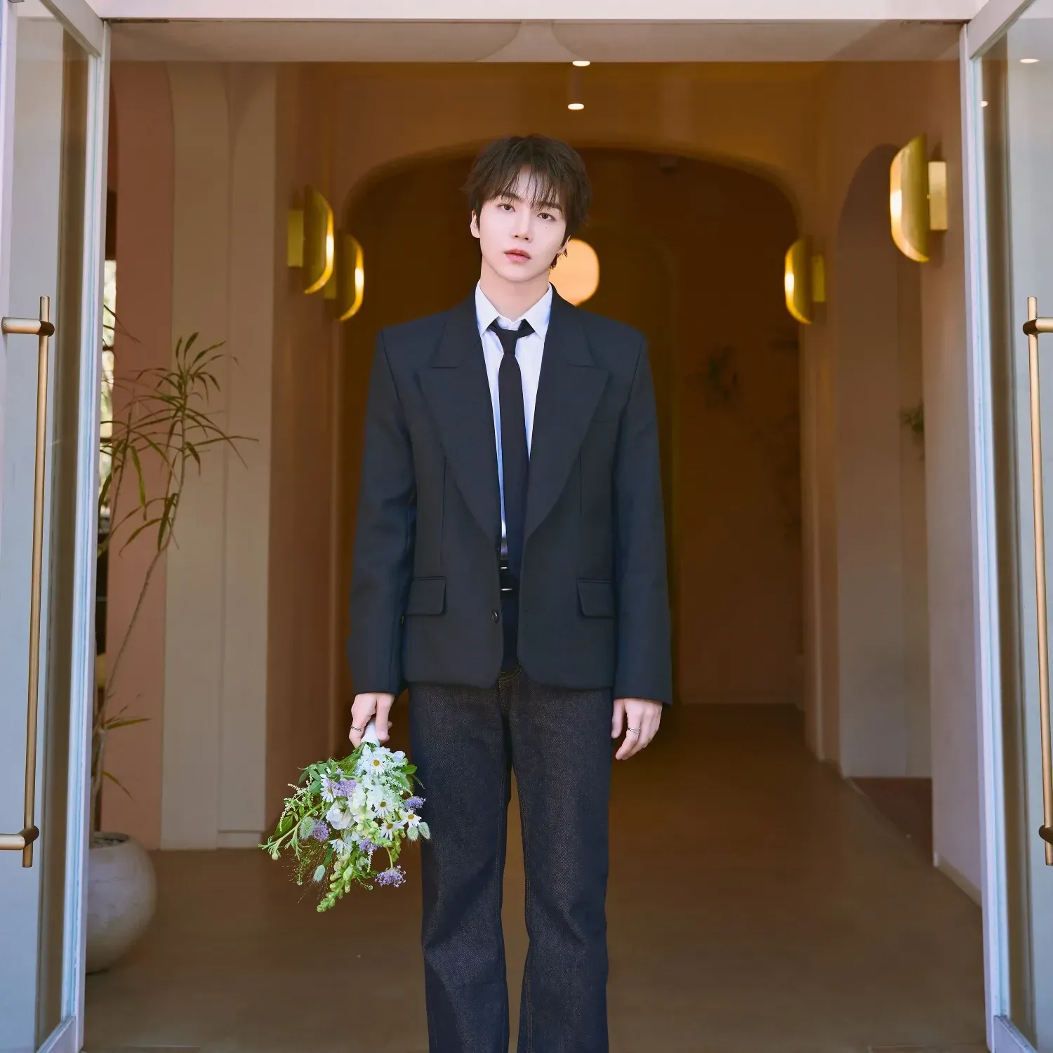 珍虎 (PENTAGON)粉丝拍下的瞬间