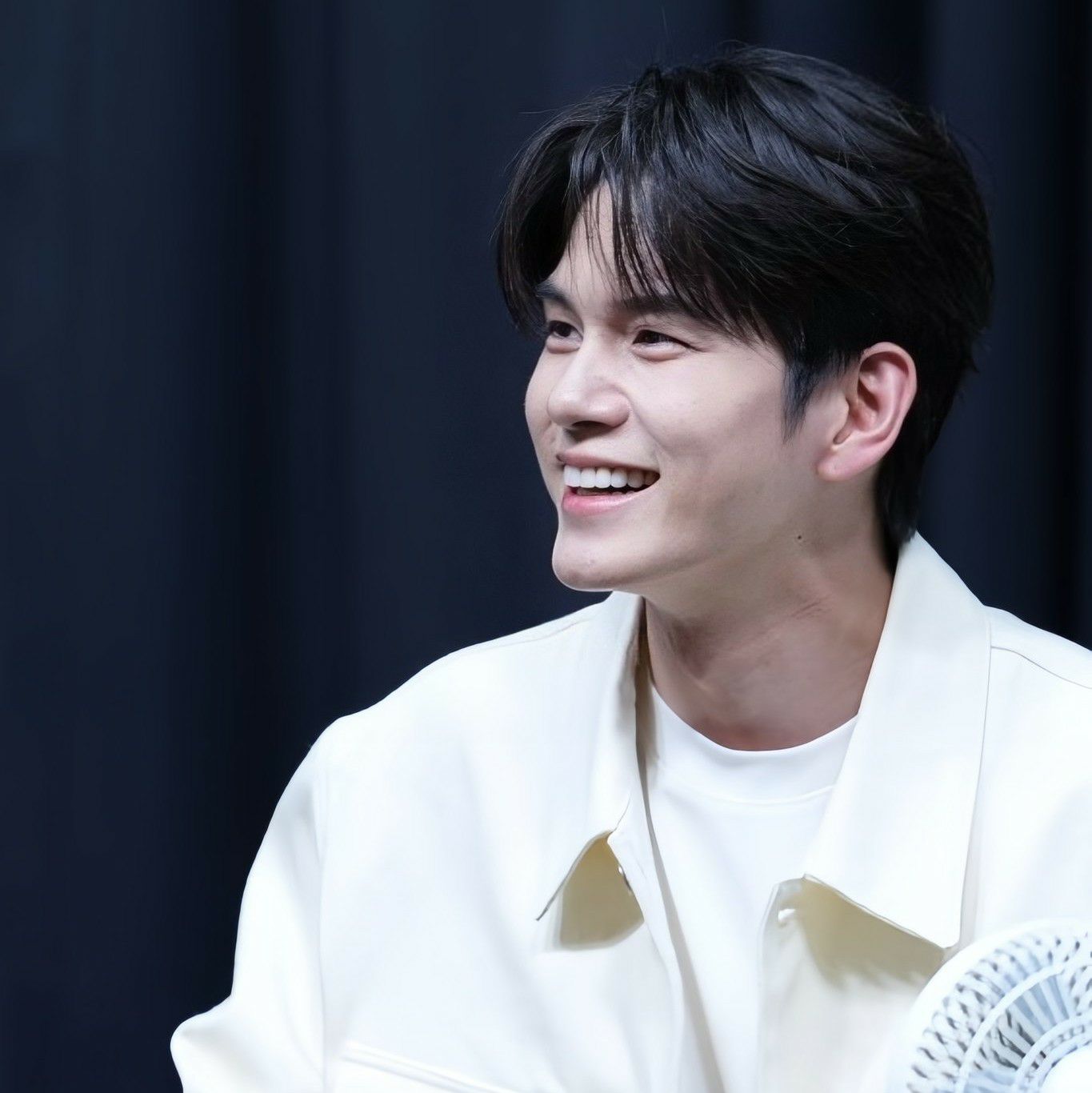 옹성우의 비하인드 컷