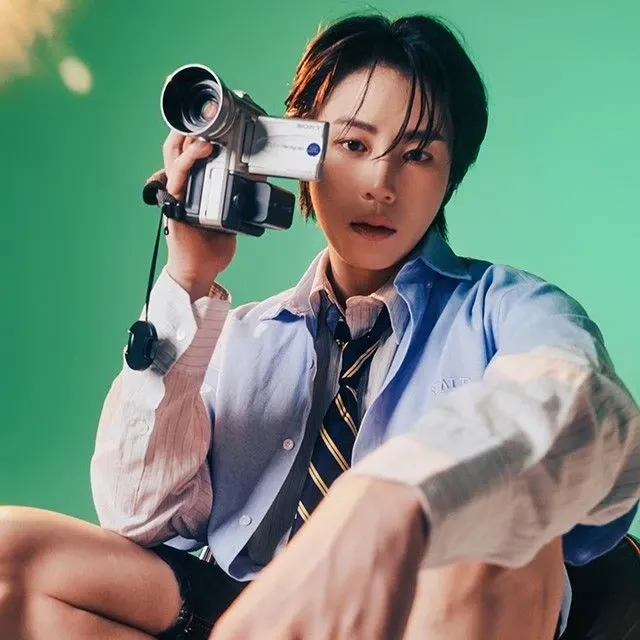 Behind-the-scenes cut of Ha Sungwoon