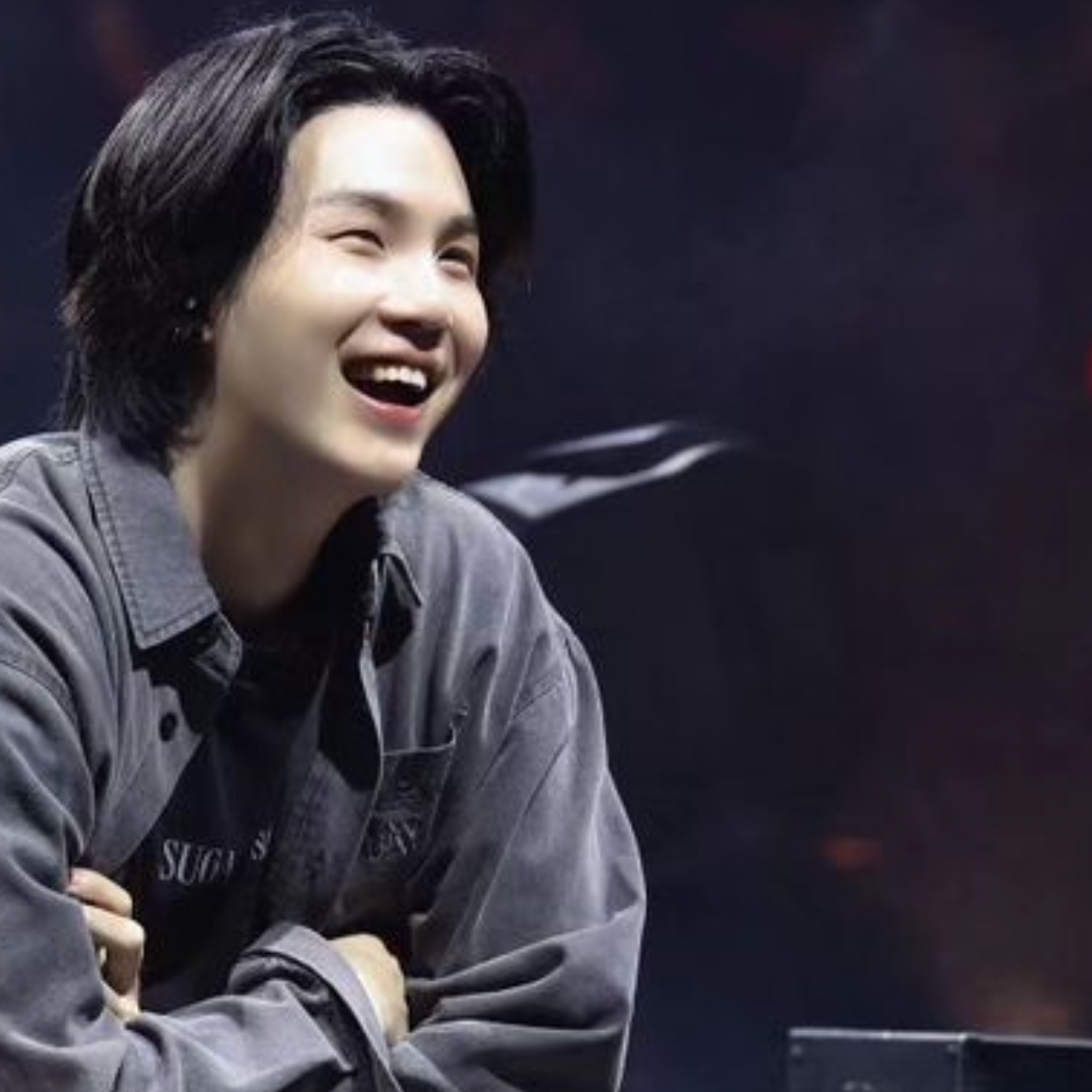 Foto terbaru SUGA (BTS)