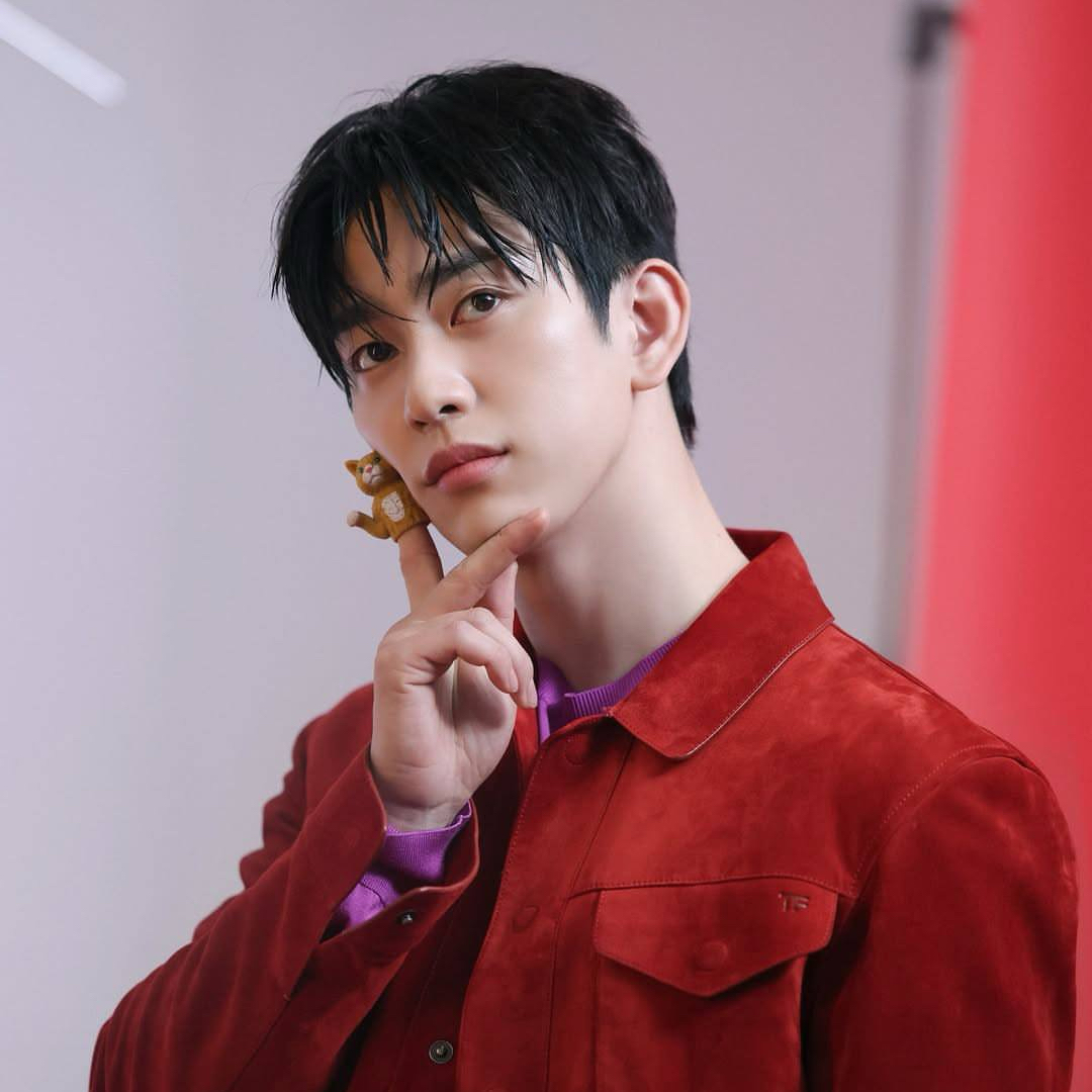 Recent activity shot of Jinyoung (GOT7)