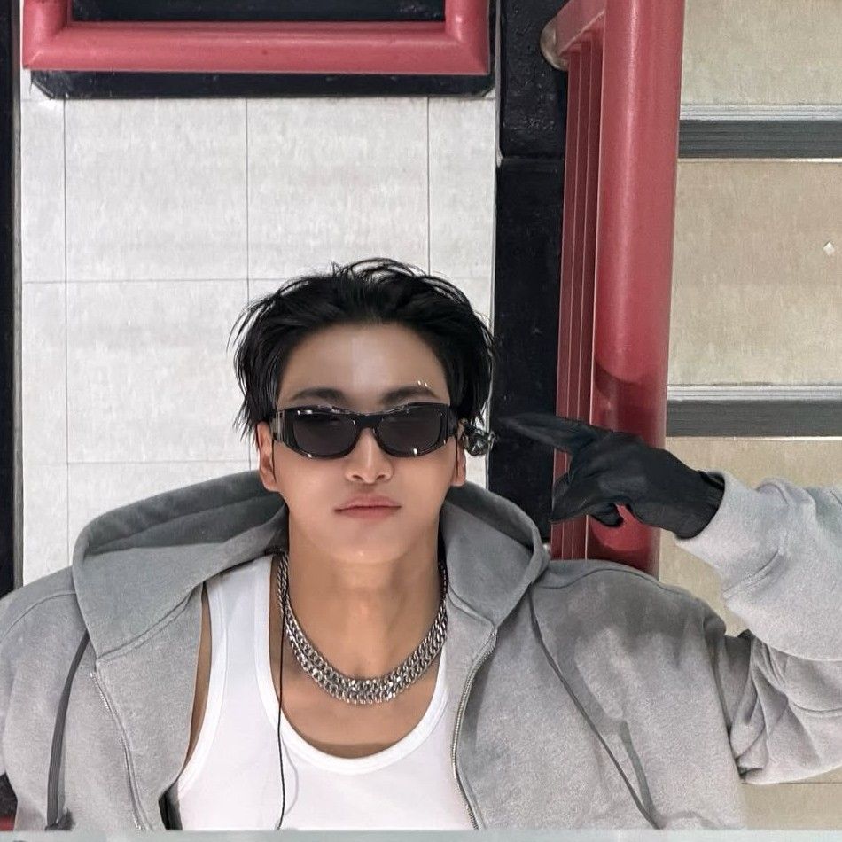 Latest photo of Seonghwa (ATEEZ)