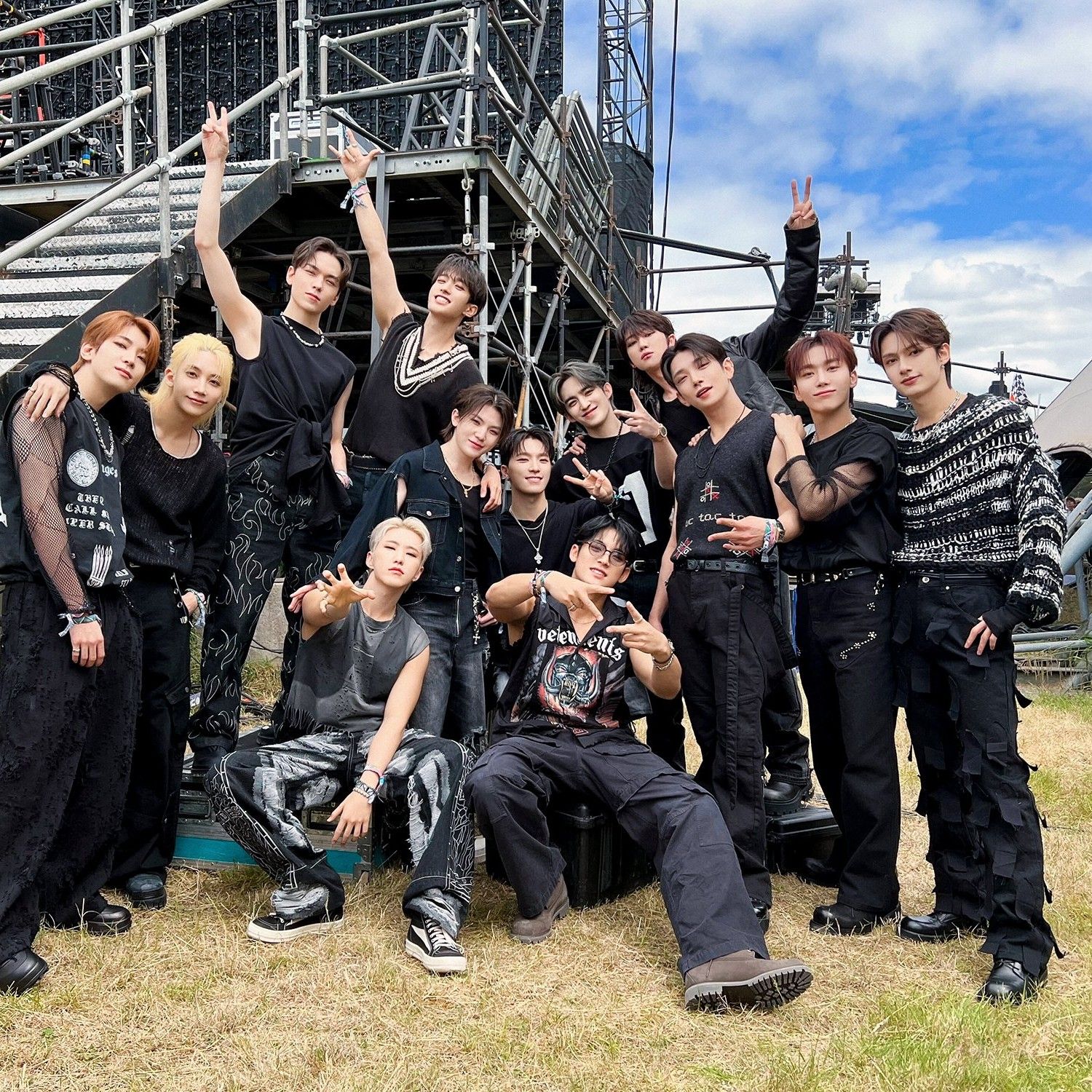Foto aktivitas terbaru SEVENTEEN