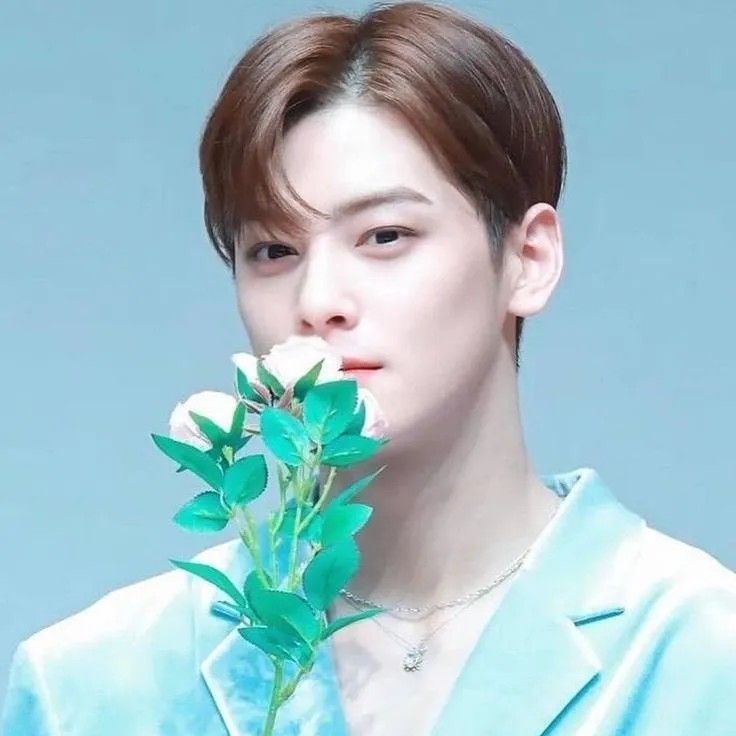 Latest photo of Eunwoo (ASTRO)