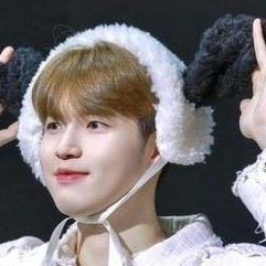 Momen yang diabadikan oleh penggemar Kim Jaehwan