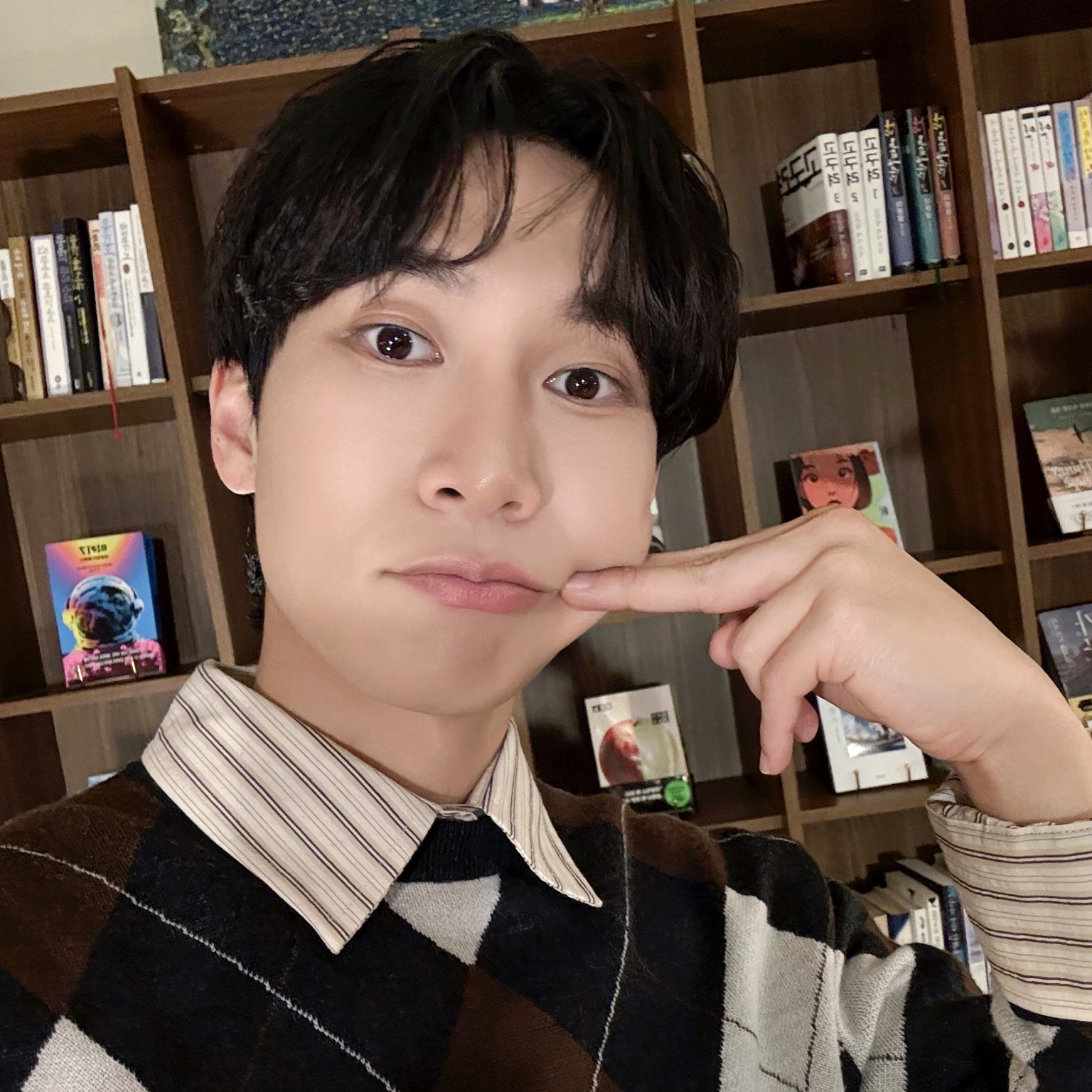 Recent activity shot of Seo Eunkwang (BTOB)