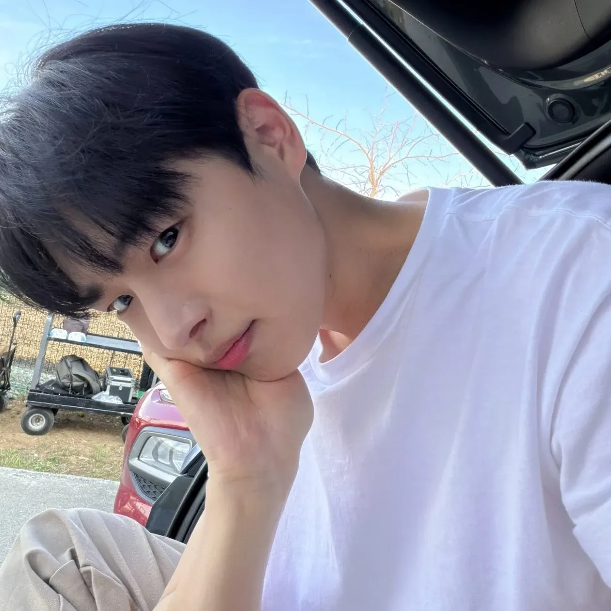 崔秉灿的最新活动照片