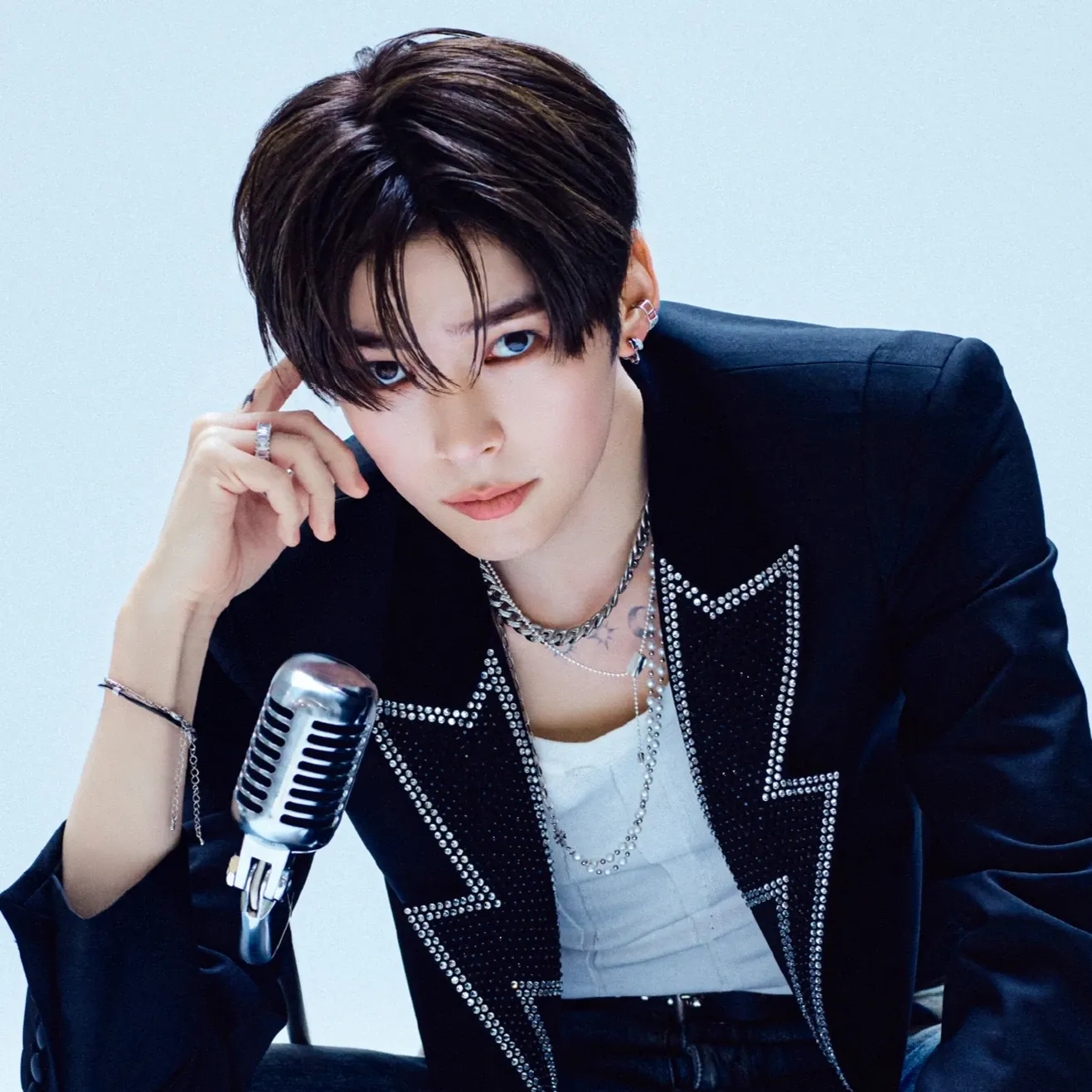 성한빈 (제로베이스원)의 최신 사진