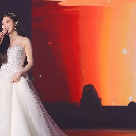 OH MY GIRLの最新写真