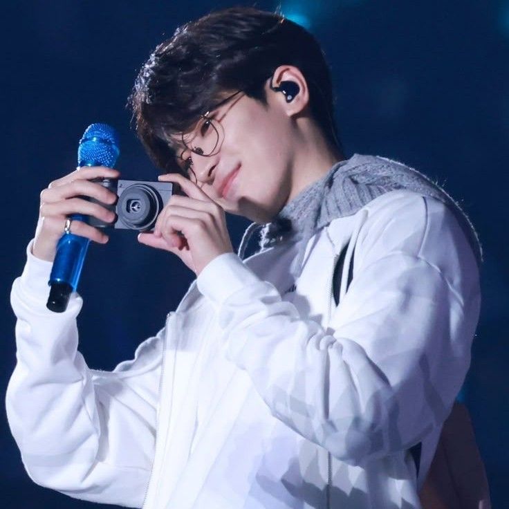 Latest photo of Wonwoo (SEVENTEEN)