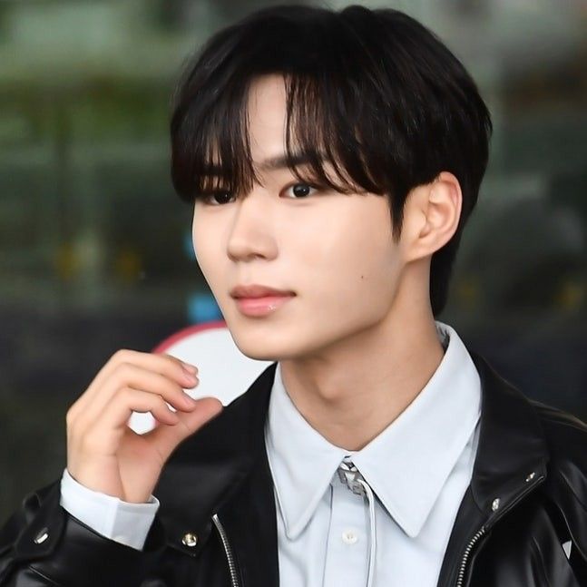 Recent activity shot of Kim Junseo (ALPHA DRIVE ONE)