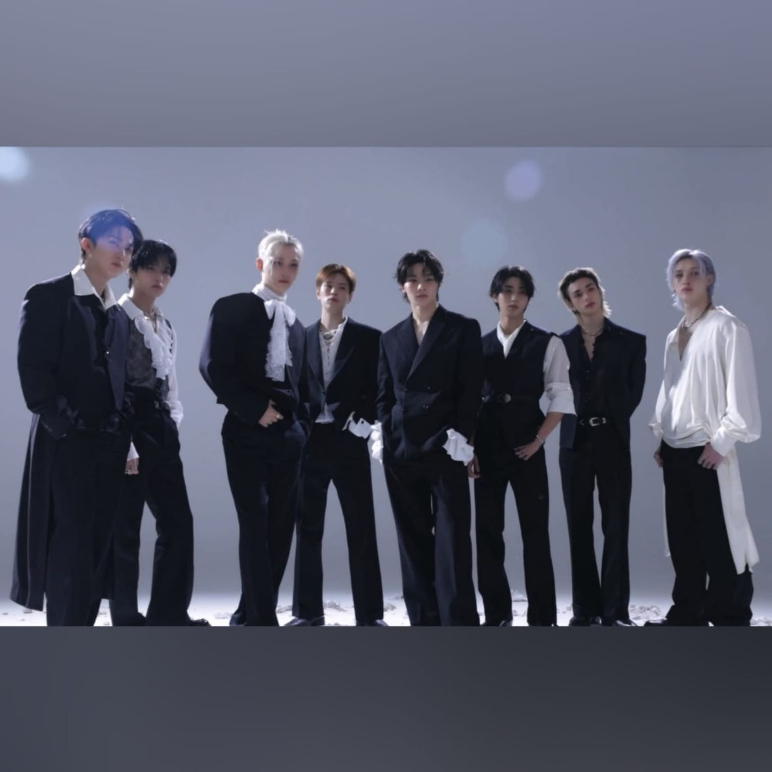 Stray Kids의 최신 사진