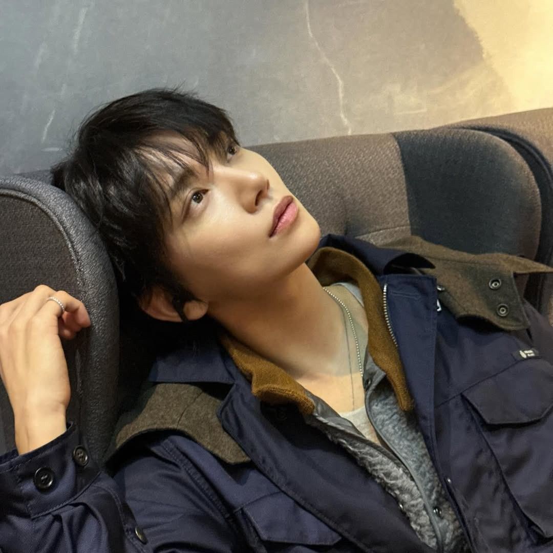 Behind-the-scenes cut of Joshua (SEVENTEEN)