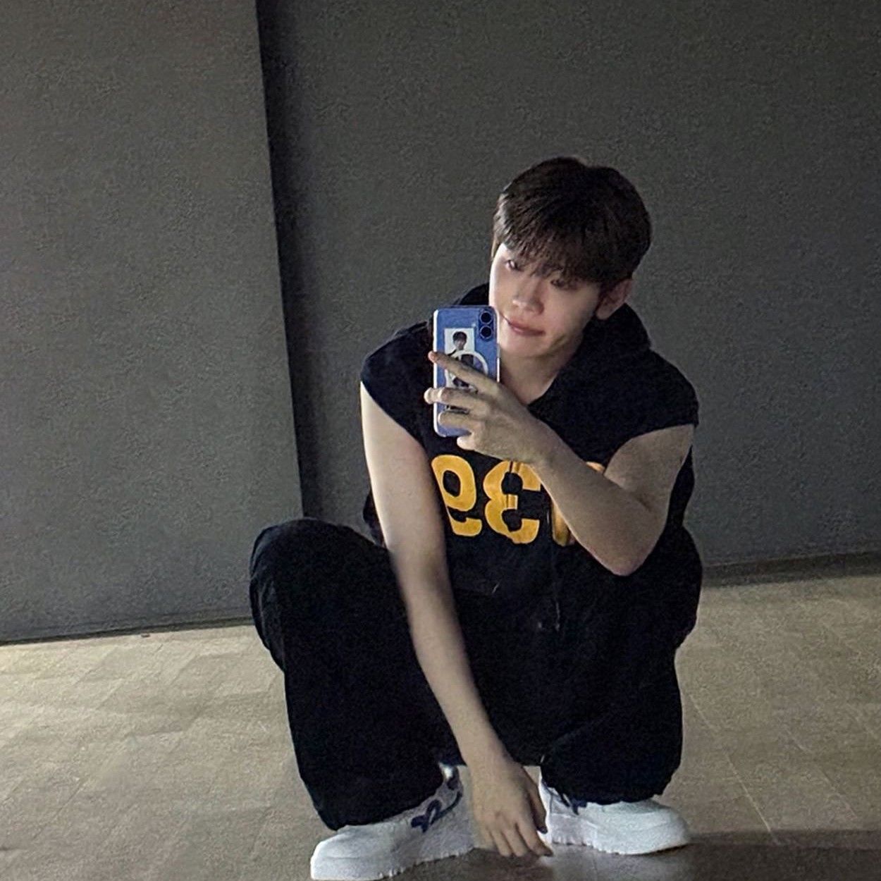 Latest photo of Kim Taerae (ZEROBASEONE)