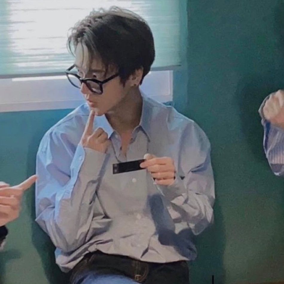 A moment captured by Yesung (Super Junior)'s fan