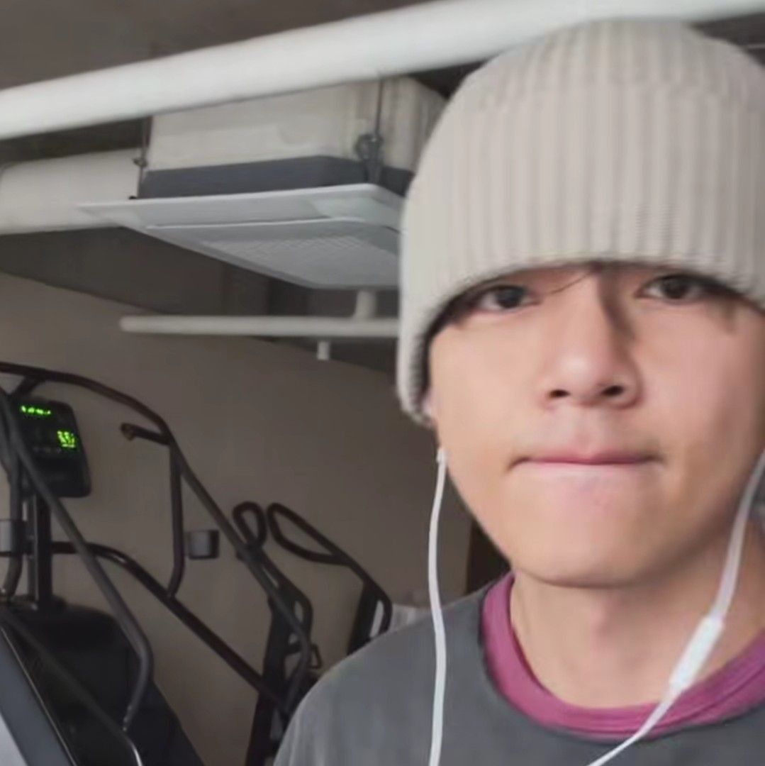 뷔 (방탄소년단) 팬이 찍은 순간