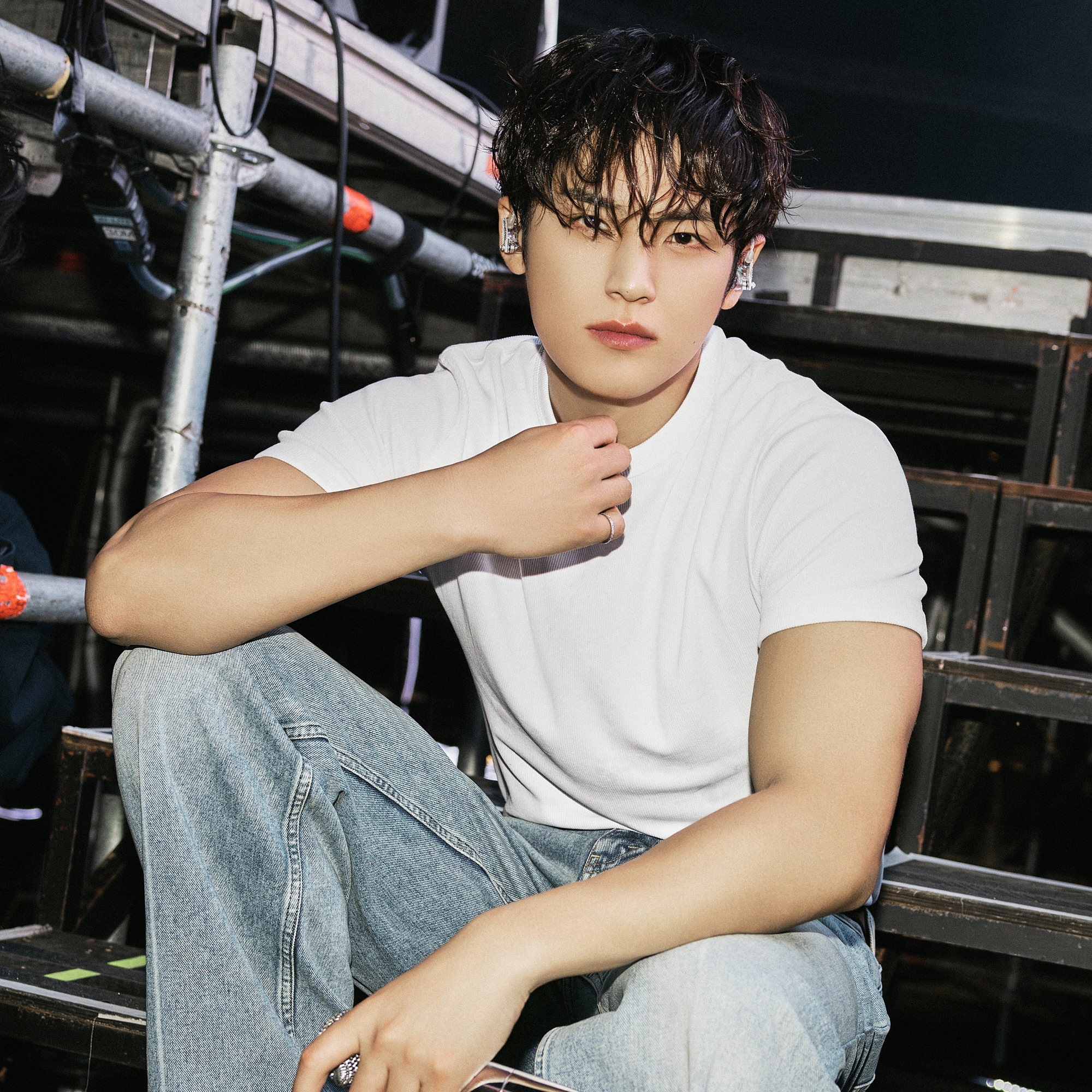 Behind-the-scenes cut of Mingyu (SEVENTEEN)