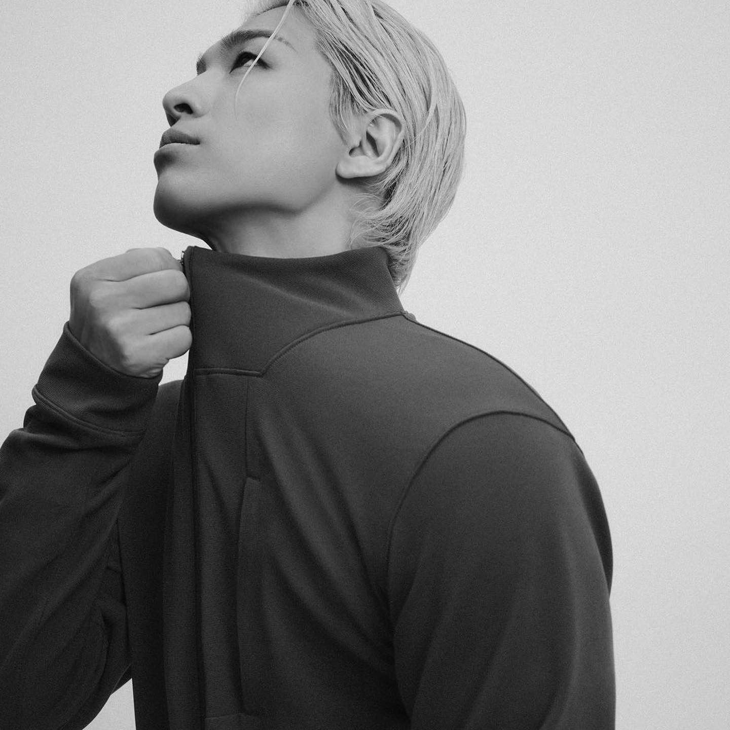 Latest photo of Taeyang (BIGBANG)