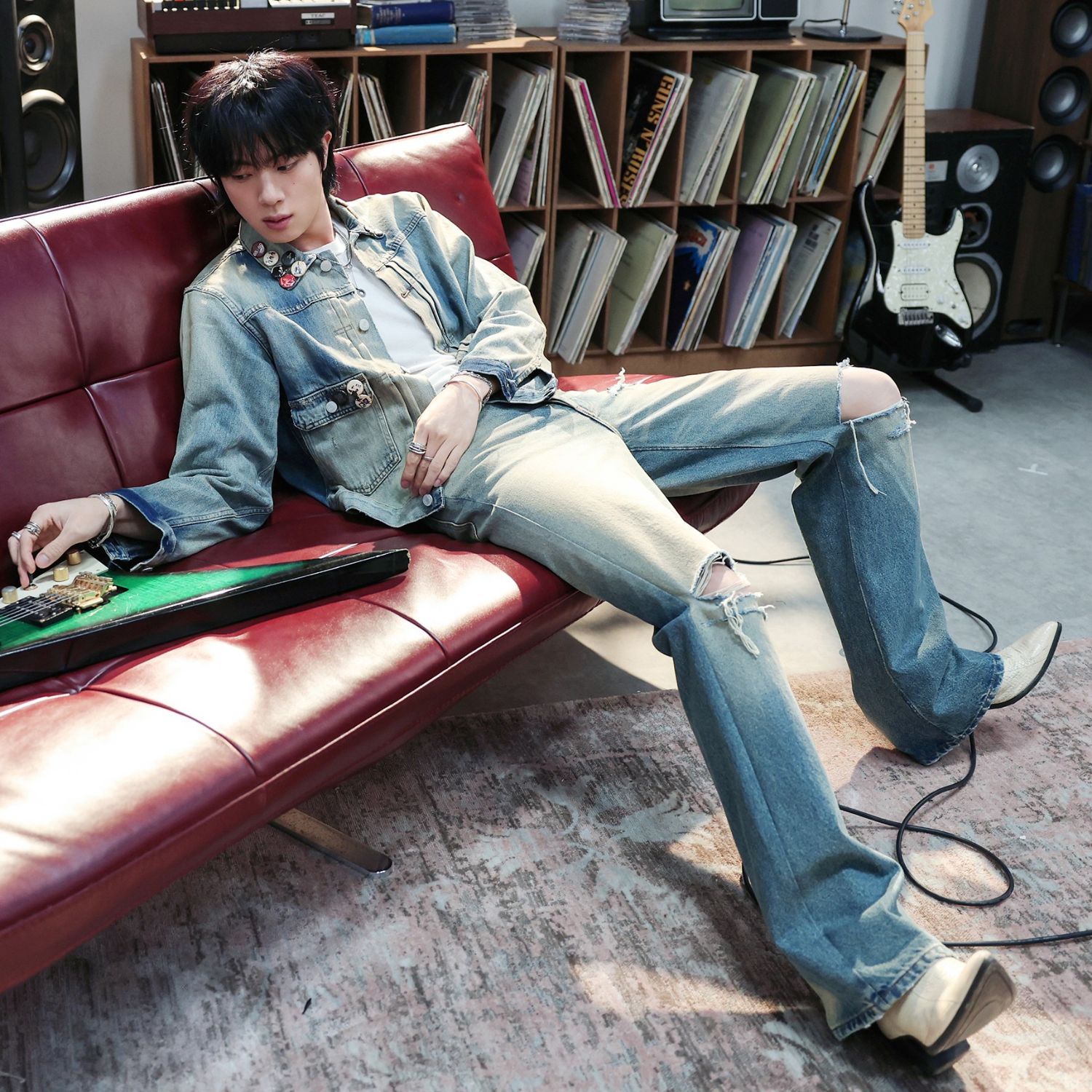 진 (방탄소년단)의 비하인드 컷