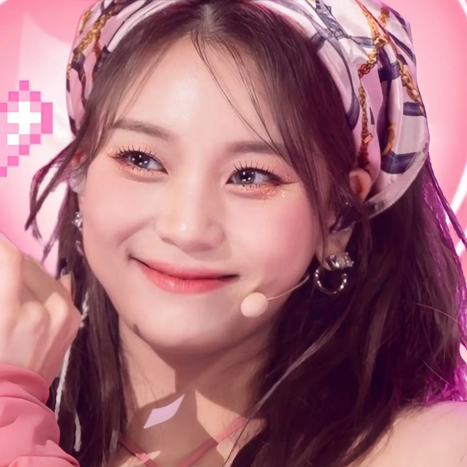 Latest photo of Umji (GFRIEND, VIVIZ)