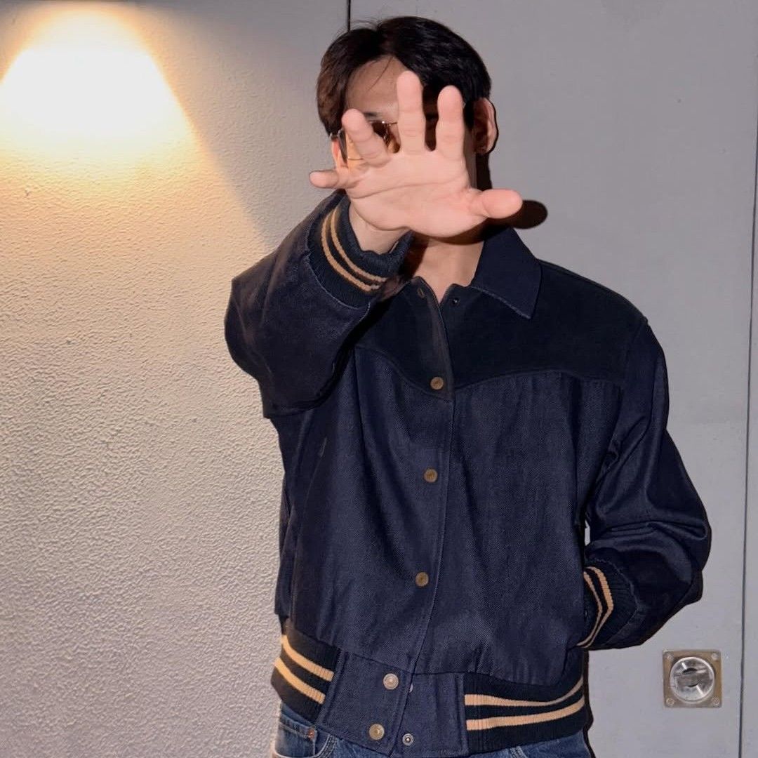 Latest photo of Bambam (GOT7)