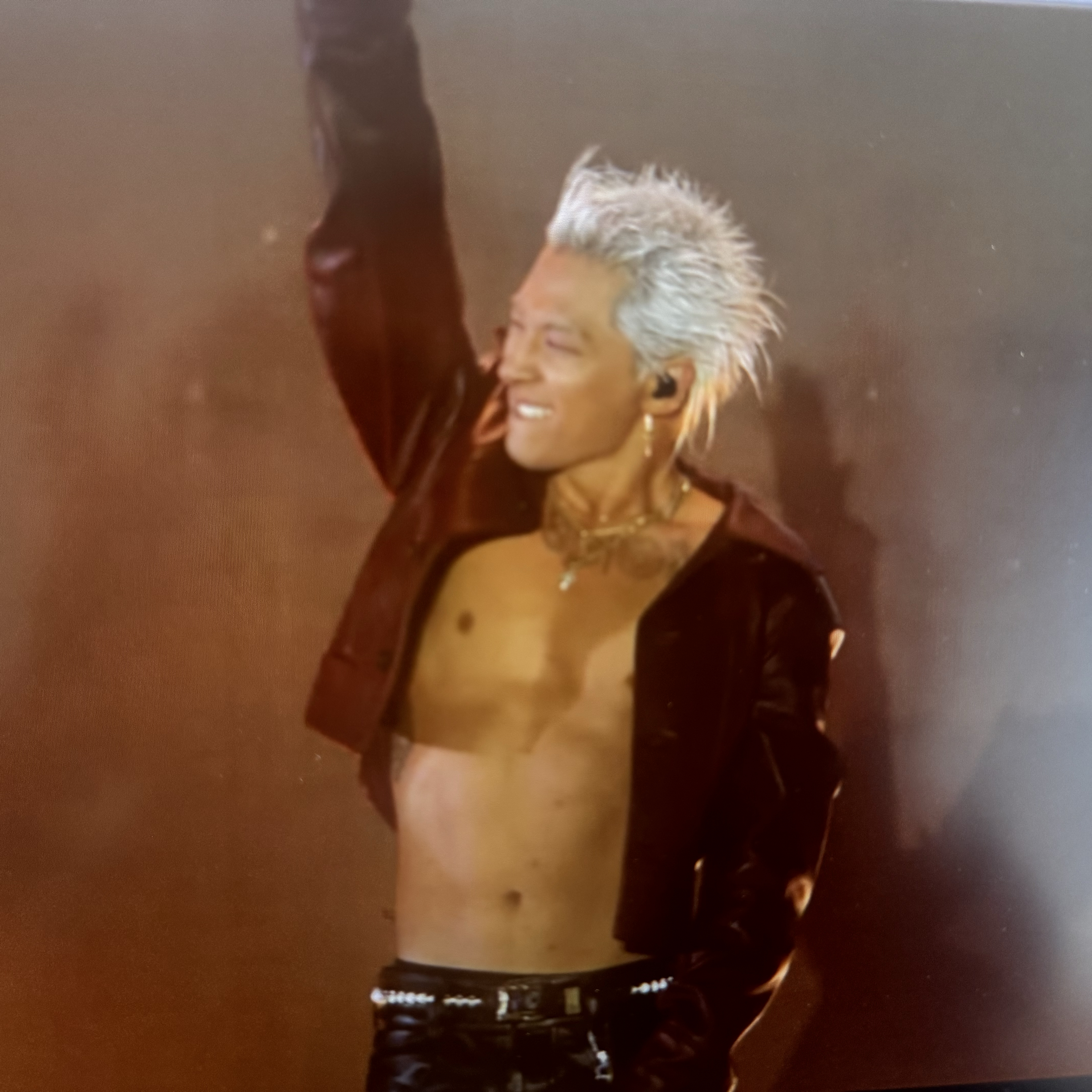 Recent activity shot of Taeyang (BIGBANG)