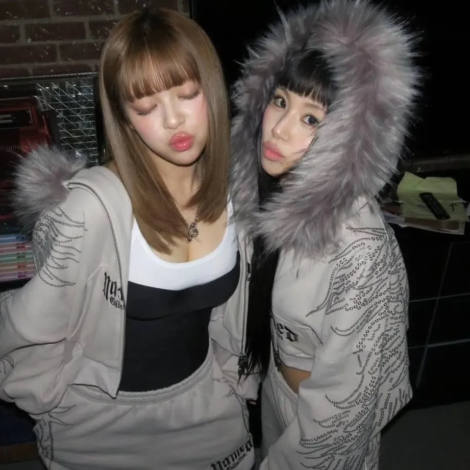 A moment captured by Jeongyeon (TWICE)'s fan